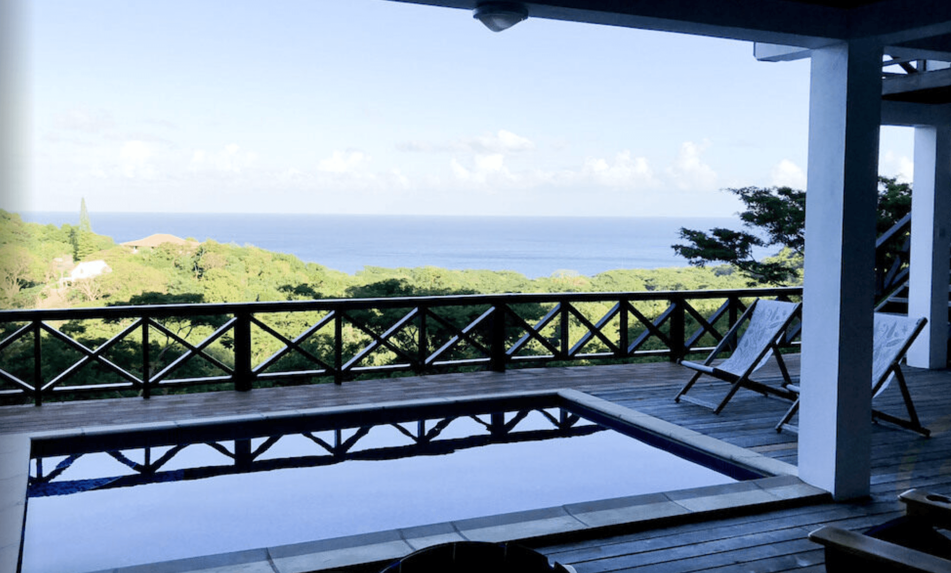 Дом с бассейном и видом на океан, Карриаку 7