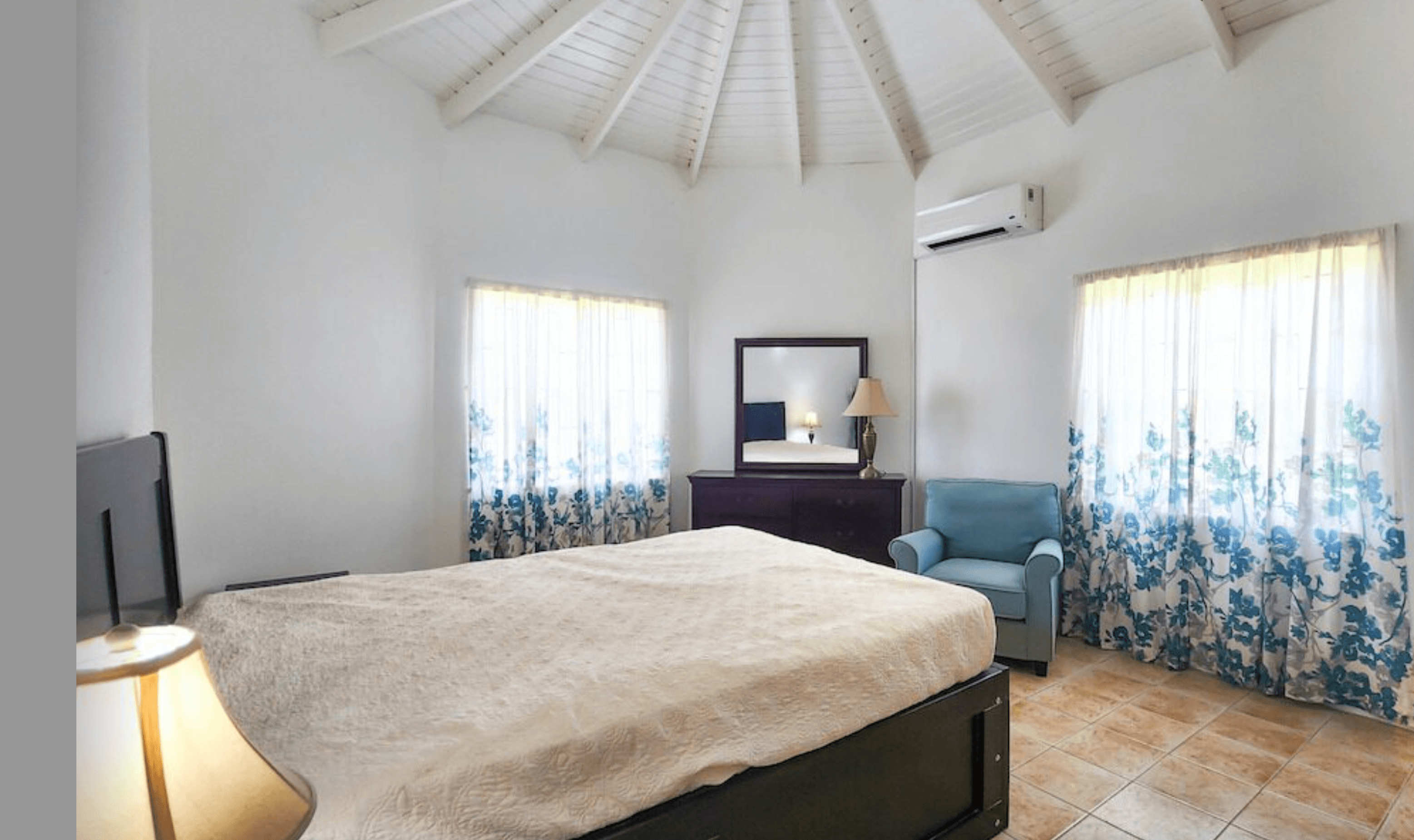 Elegant House, St. Davids 7