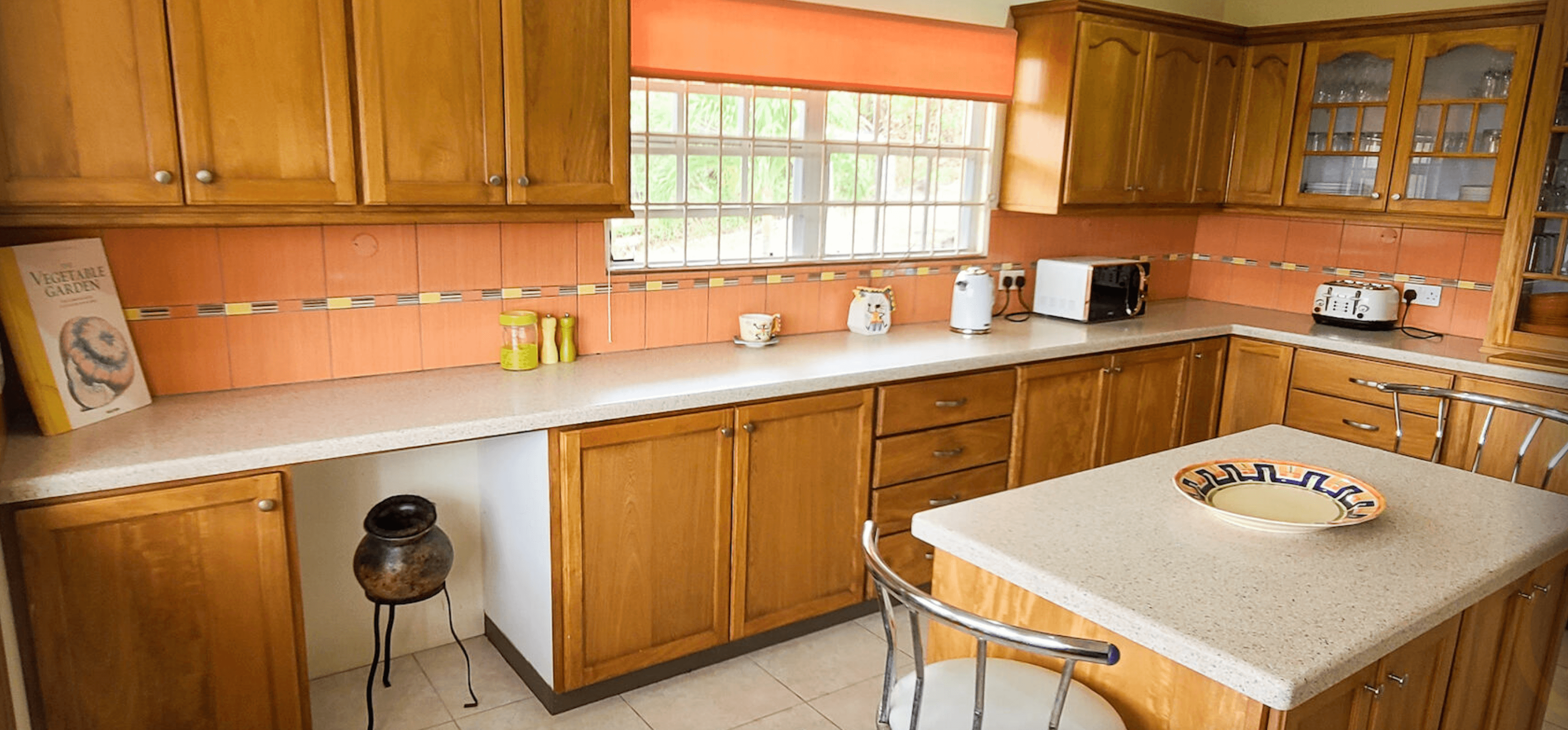 Luxury House with Ocean View, St.Davids 11