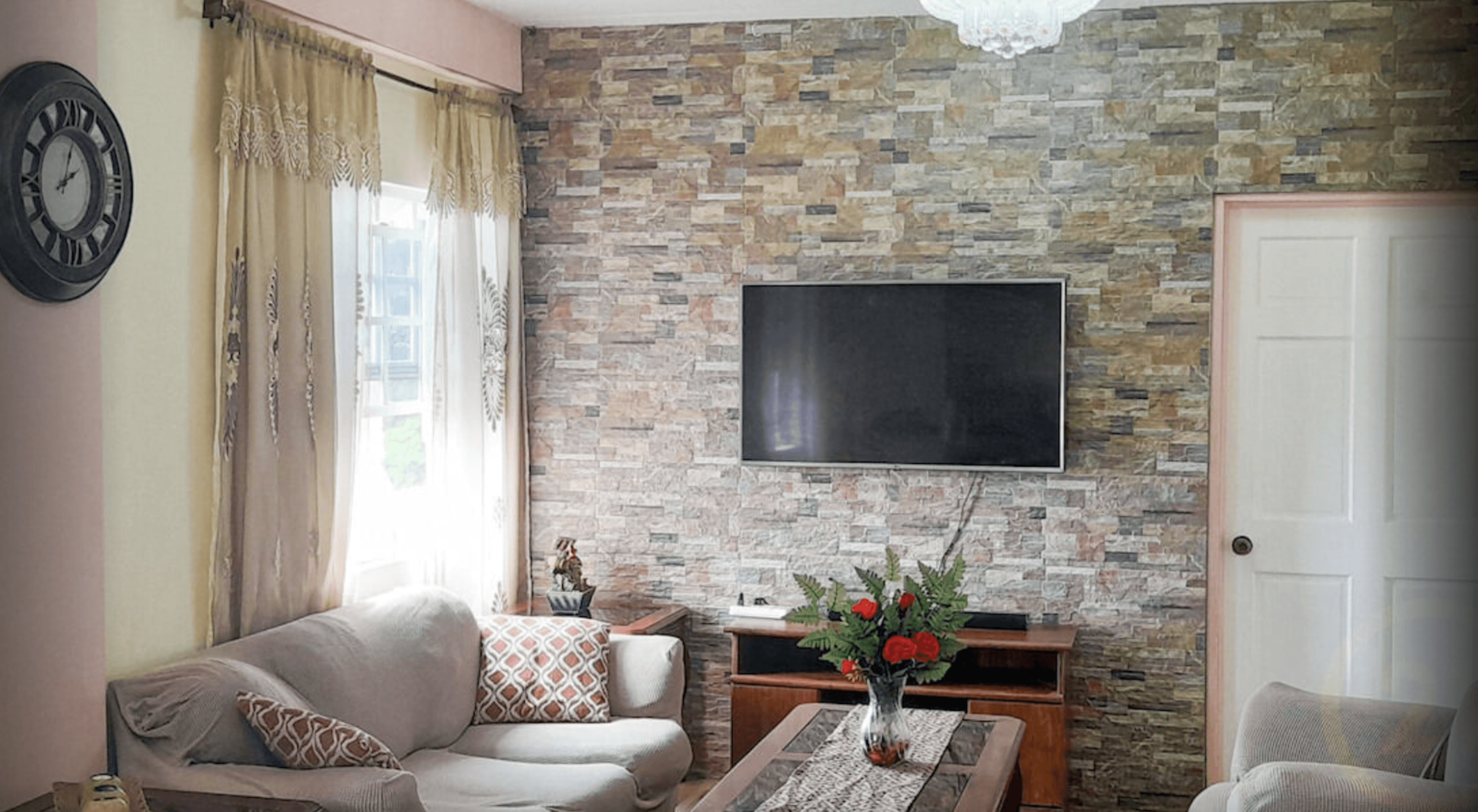 Classical house with ocean view, St. George 3