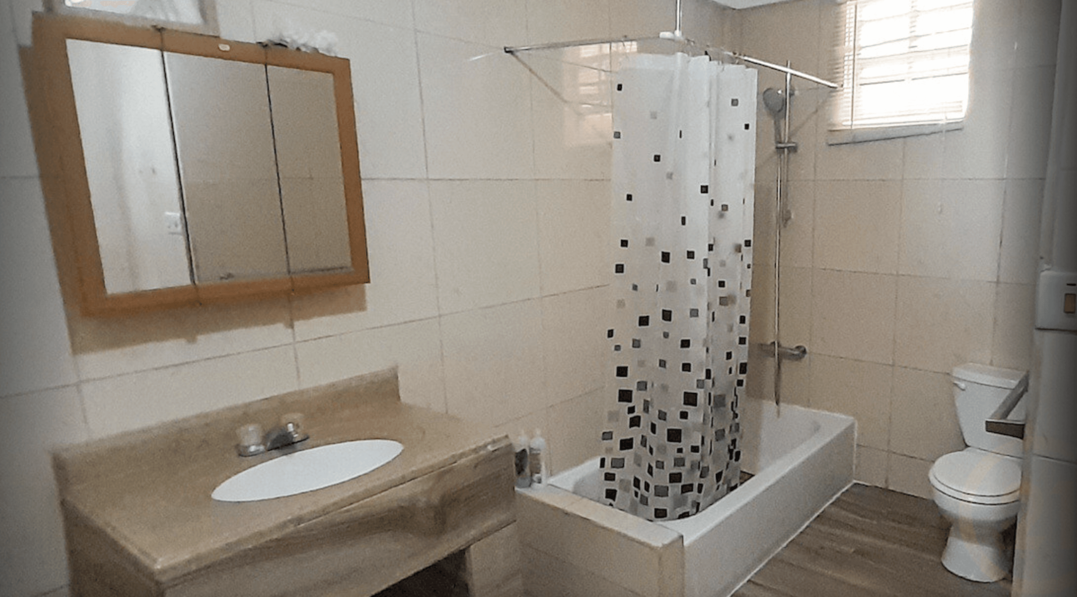 Classical house with ocean view, St. George 8