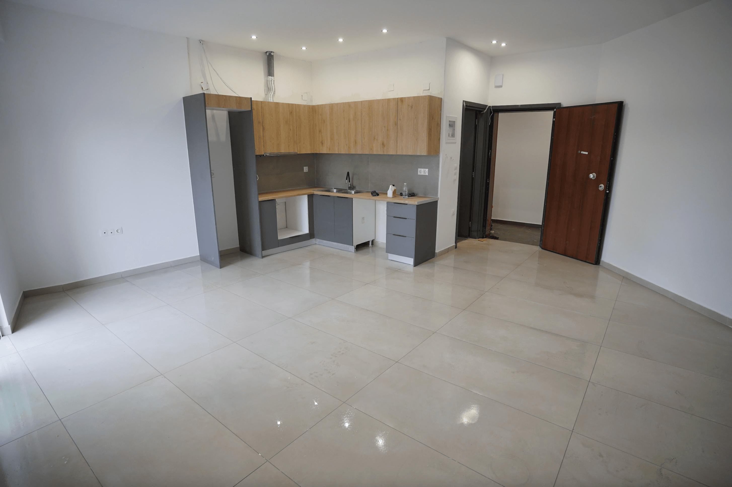 Apartments in classical style, Renti, Piraeus 15