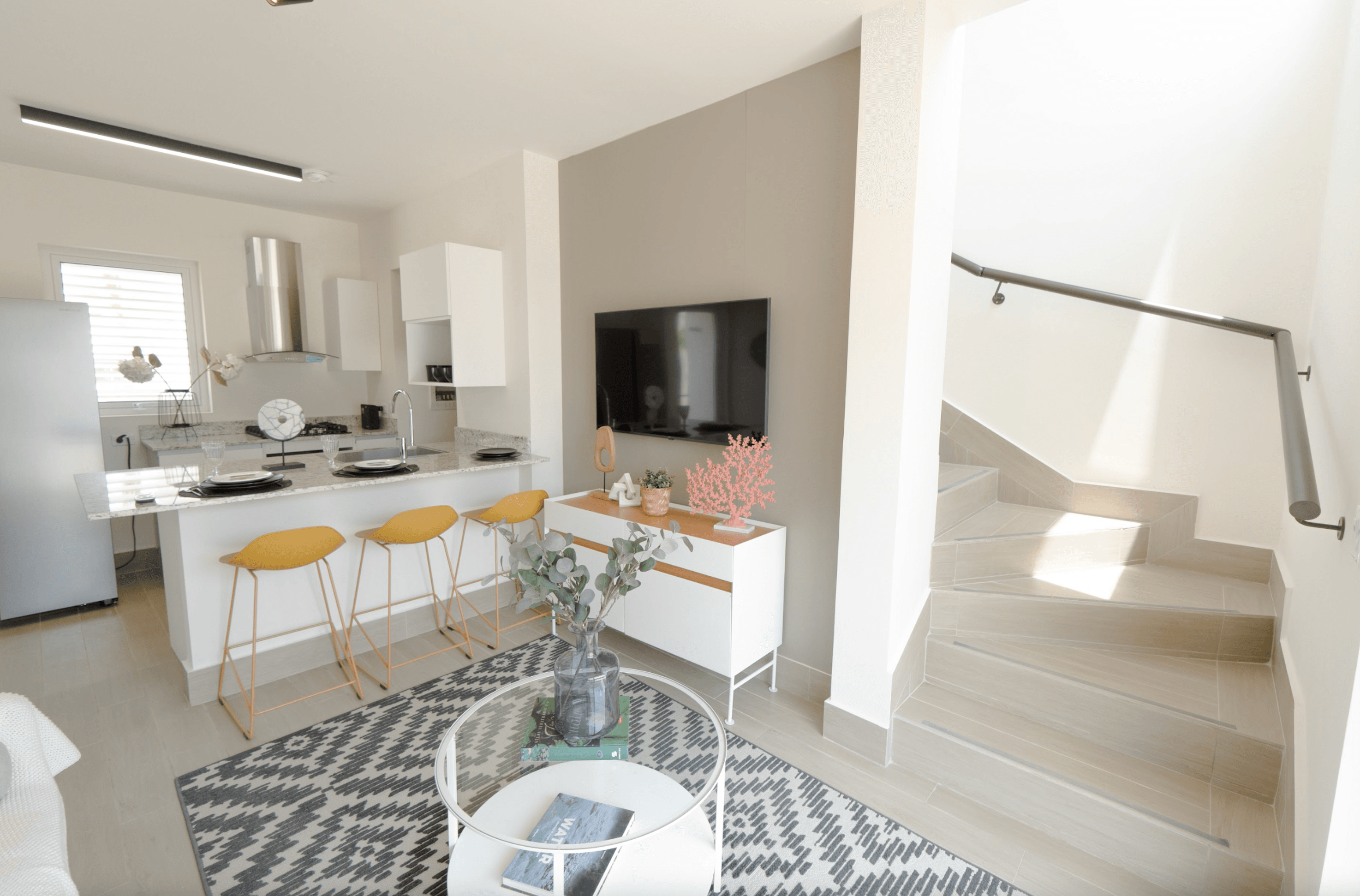 Дома на одну семью и двухуровневые таунхаусы, Чаме, Плайя Караколь 8