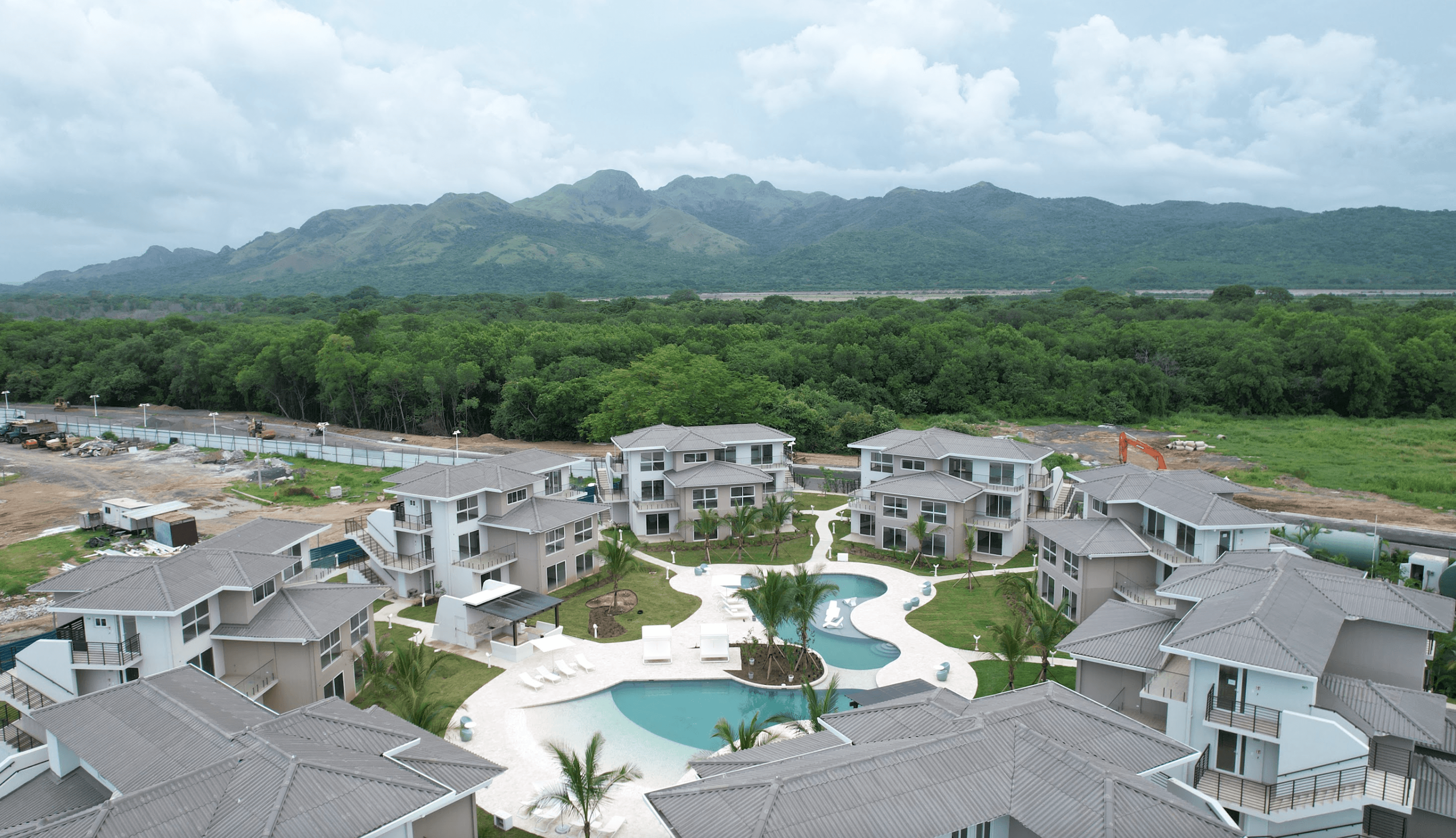 Элегантные виллы и апартаменты, Плайя Кароль 10