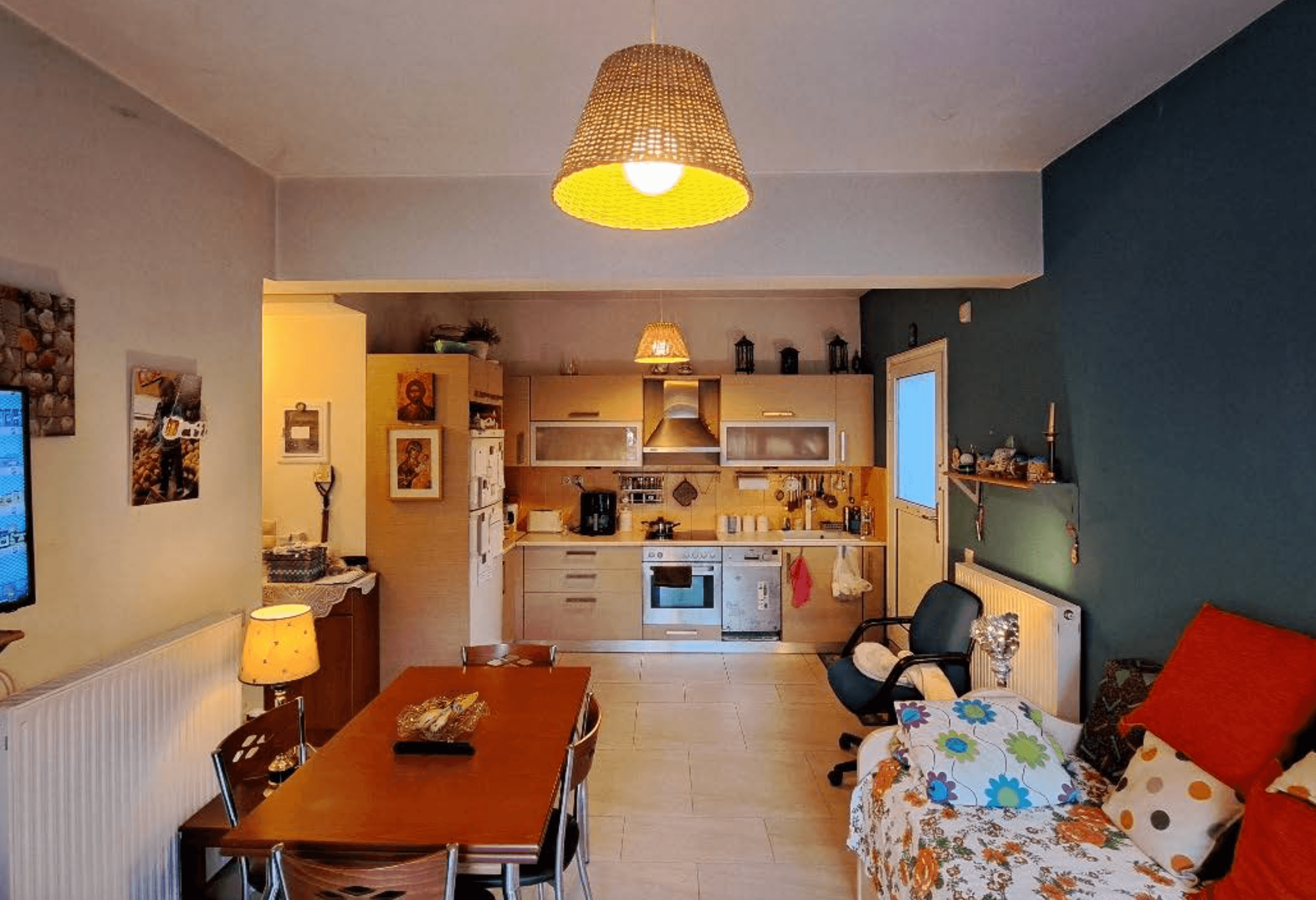 Villa with traditional elements, Theologos 9