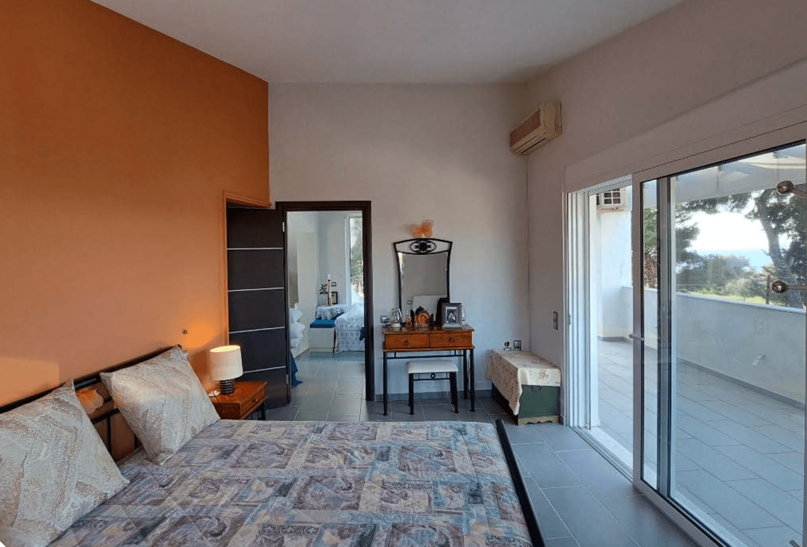 Villa with traditional elements, Theologos 10