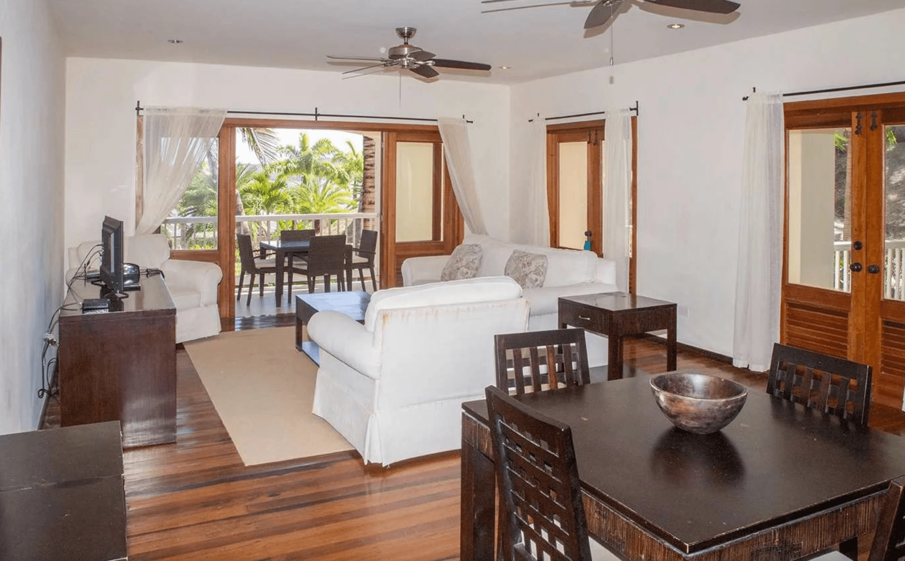 Стильные и комфортные апартаменты, Нонсач-Бэй, Фритаун 2