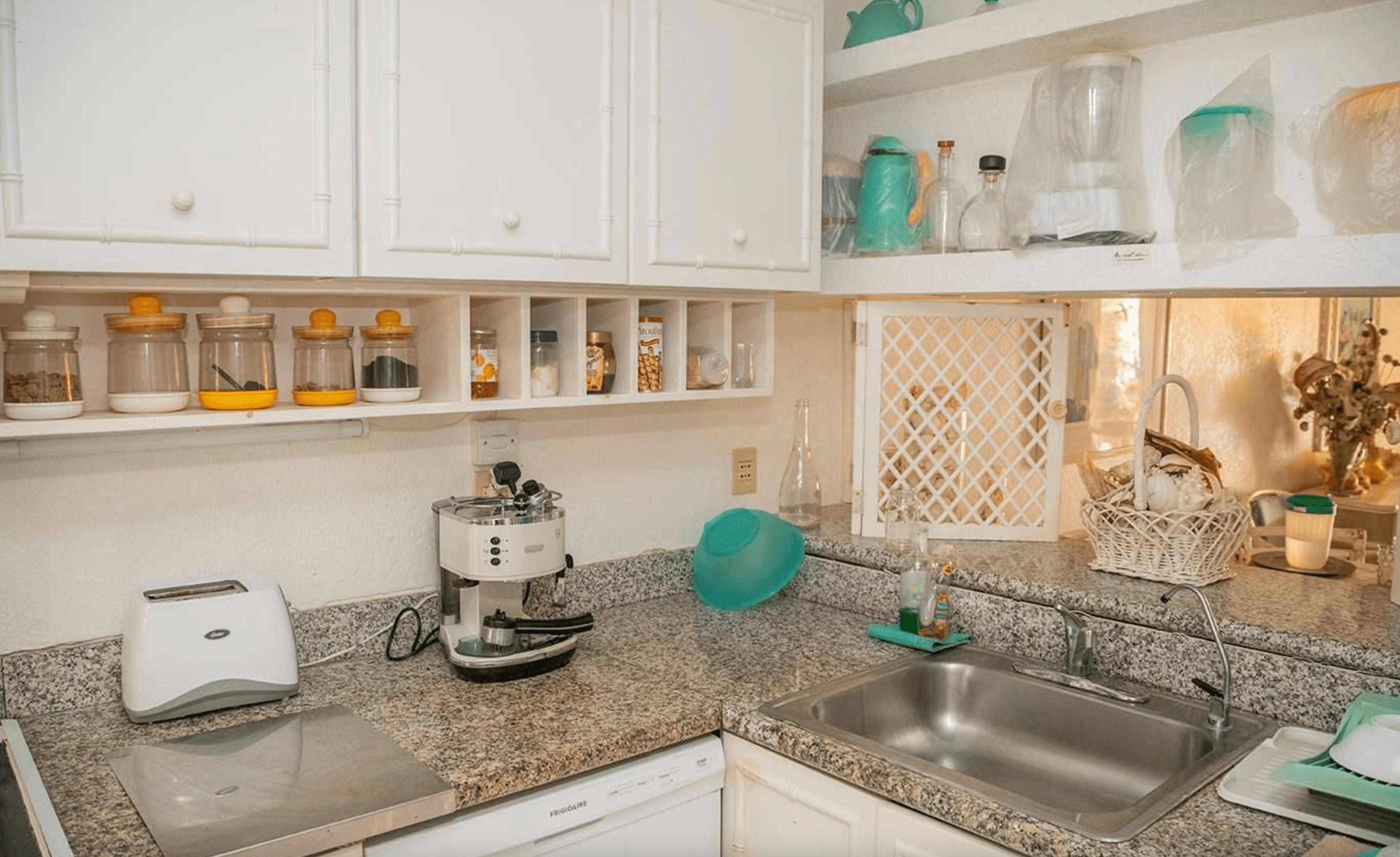 Villa in modern style, Jolly Harbour 6