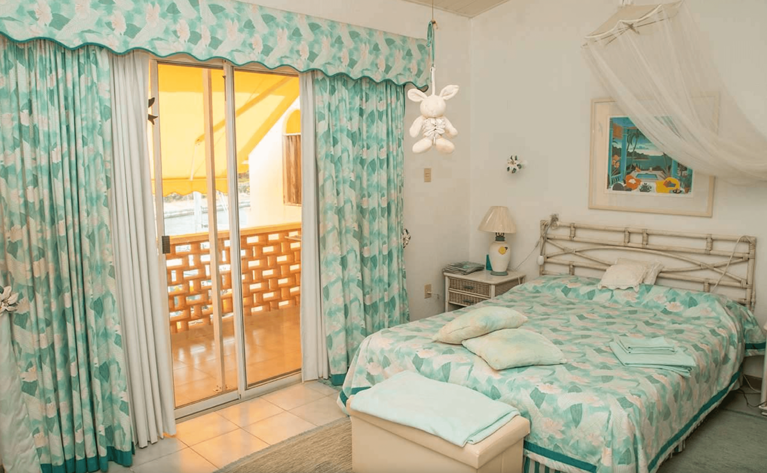 Villa in modern style, Jolly Harbour 10