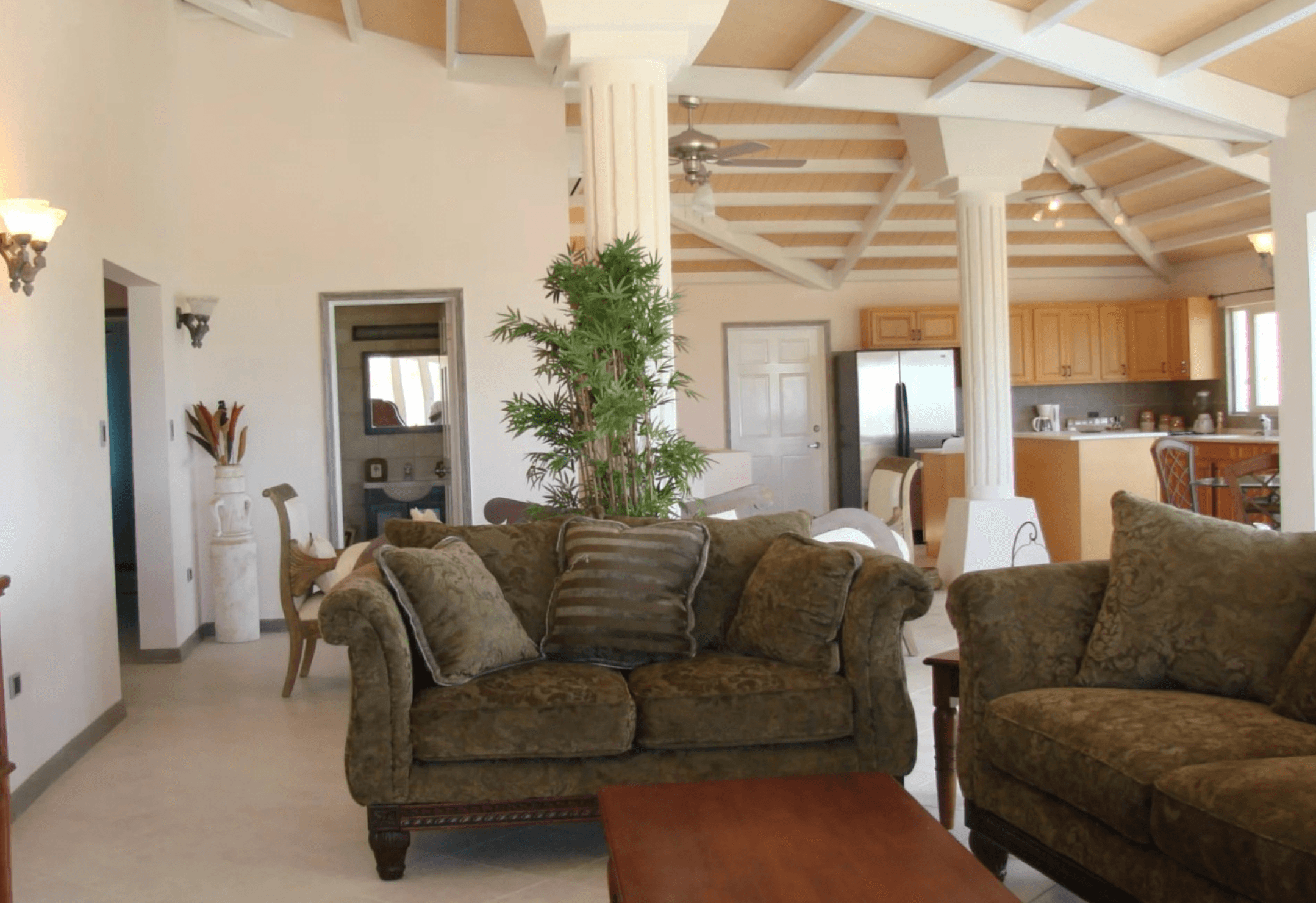 Spacious Villa, Valley Church 3