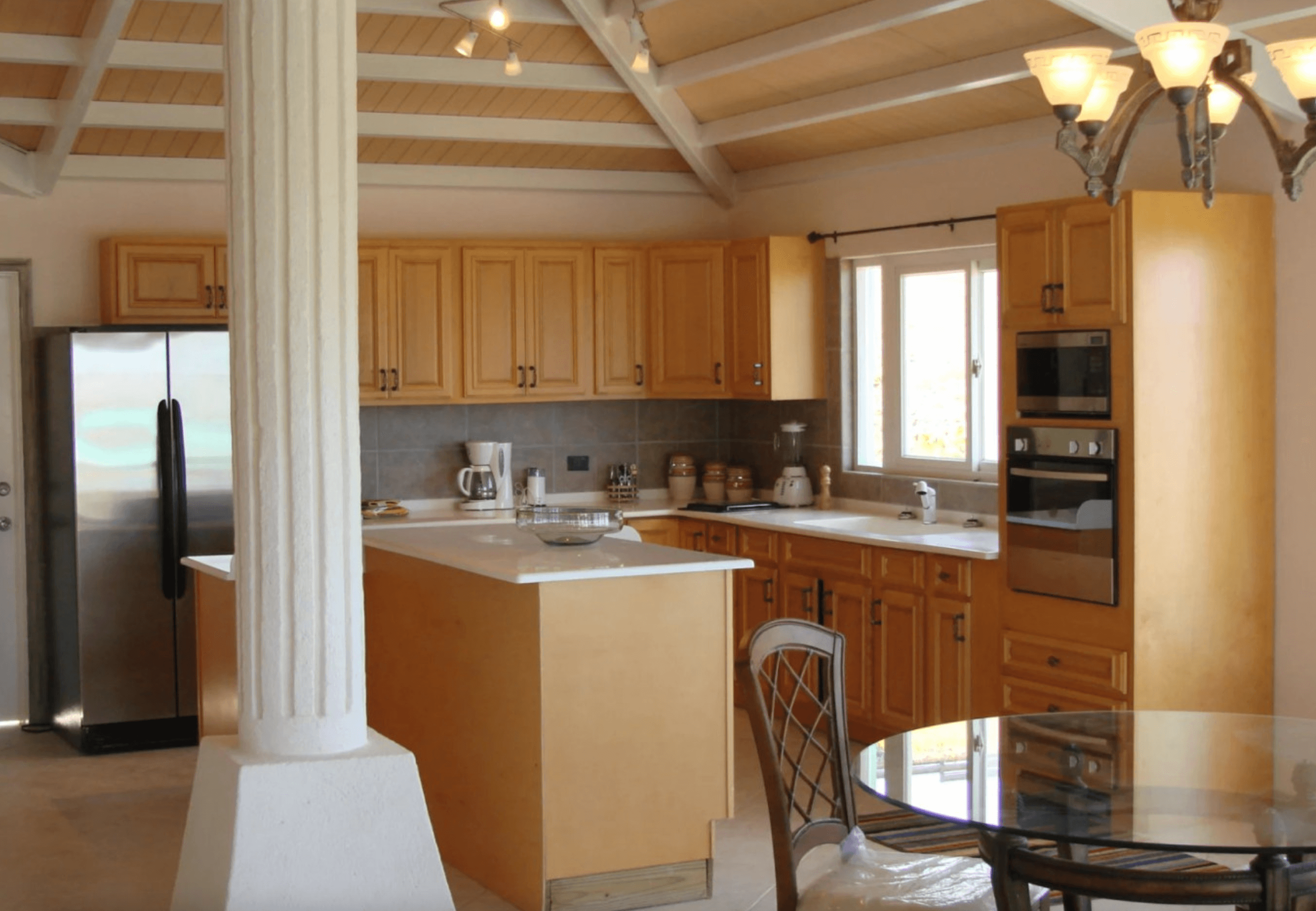 Spacious Villa, Valley Church 7