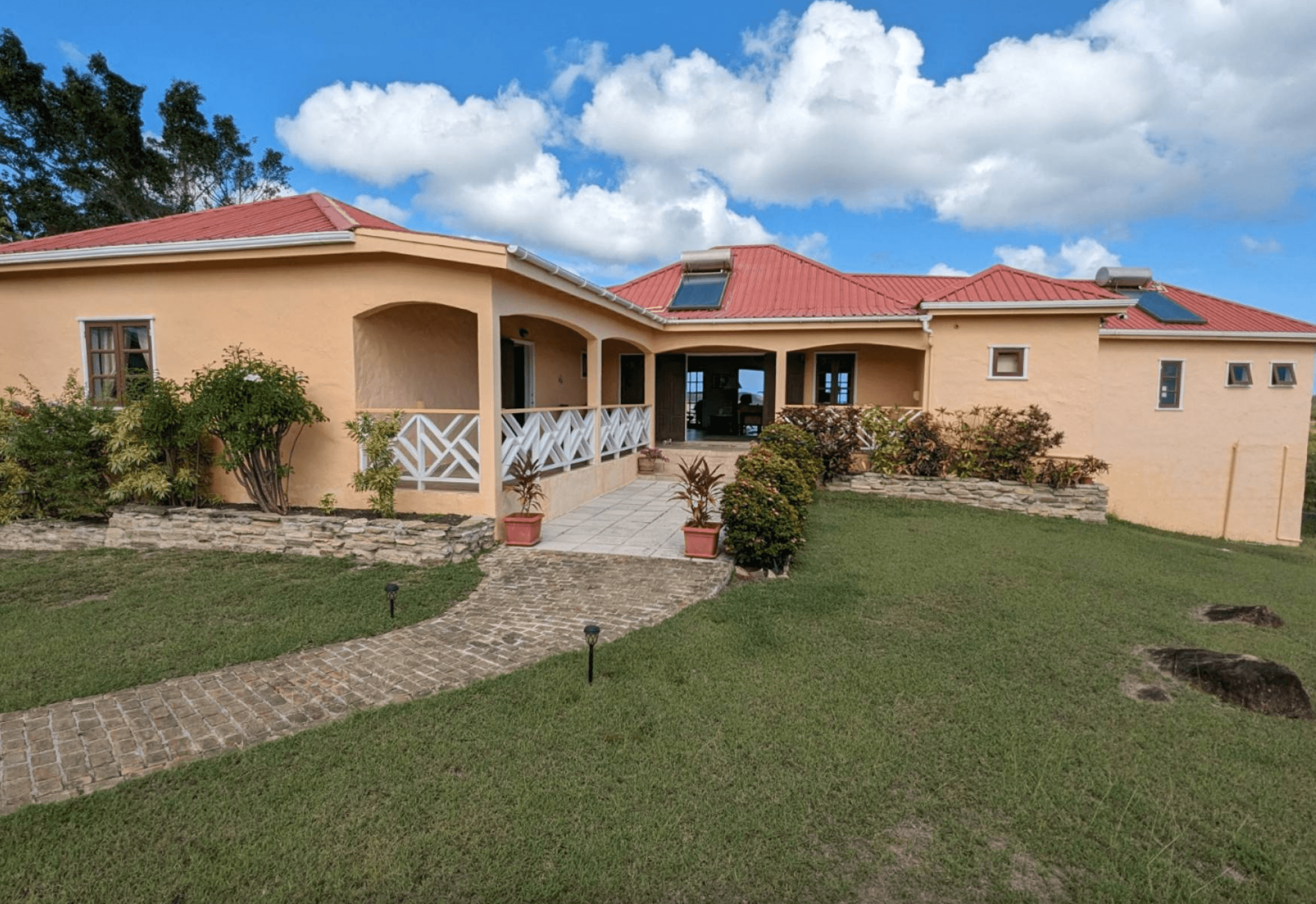 Pool House, Picadilly, Saint Paul 5