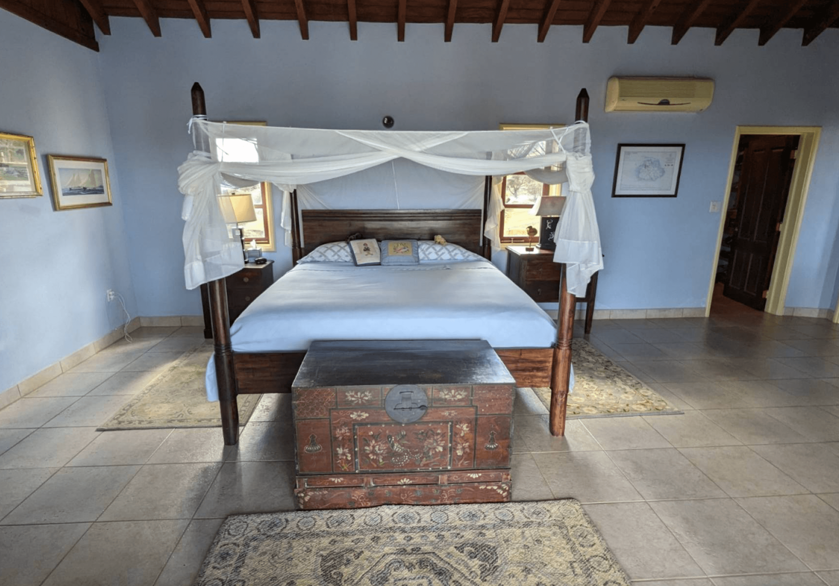 Pool House, Picadilly, Saint Paul 12