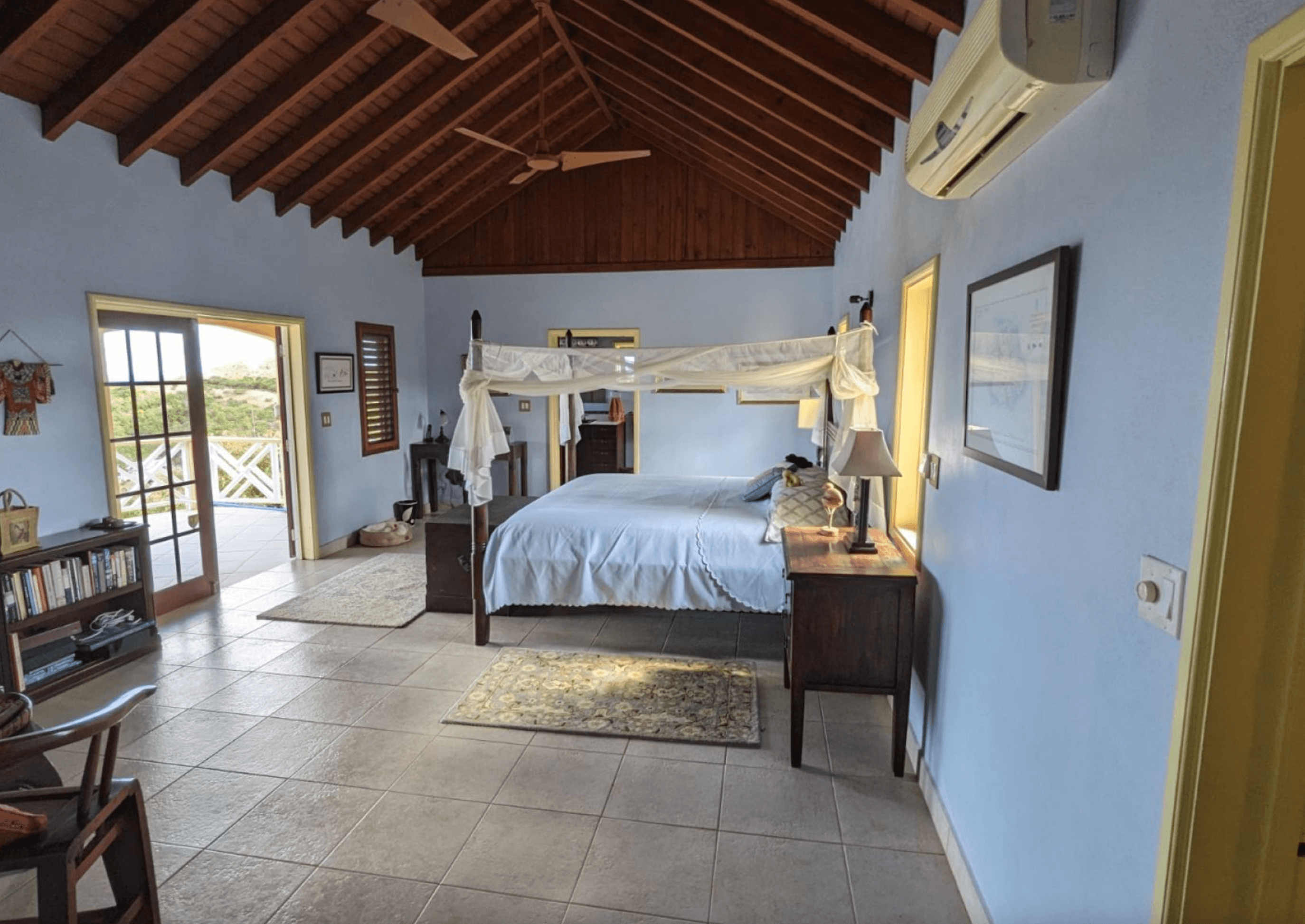 Pool House, Picadilly, Saint Paul 13