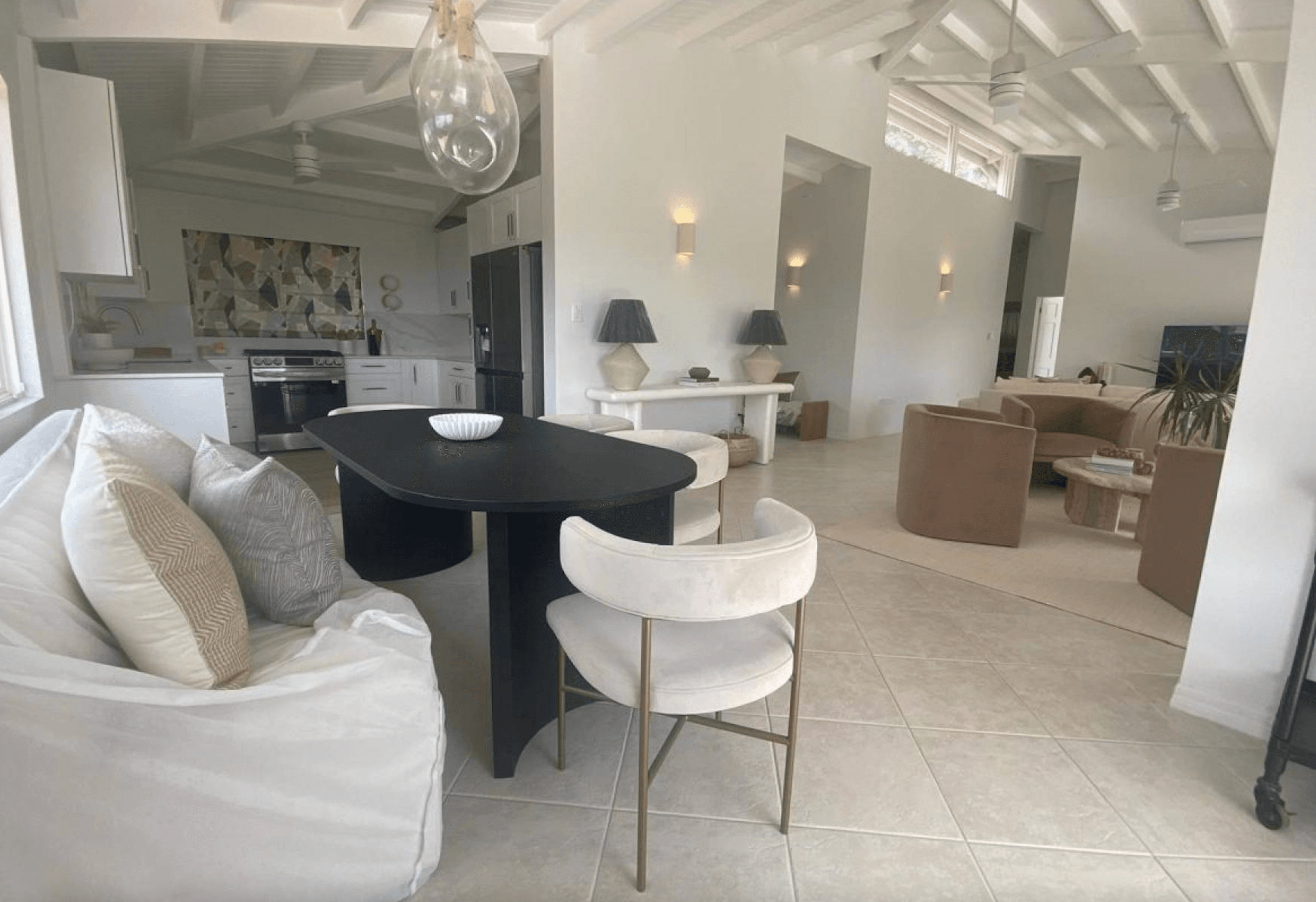 Villa in classical style, Valley Church 5