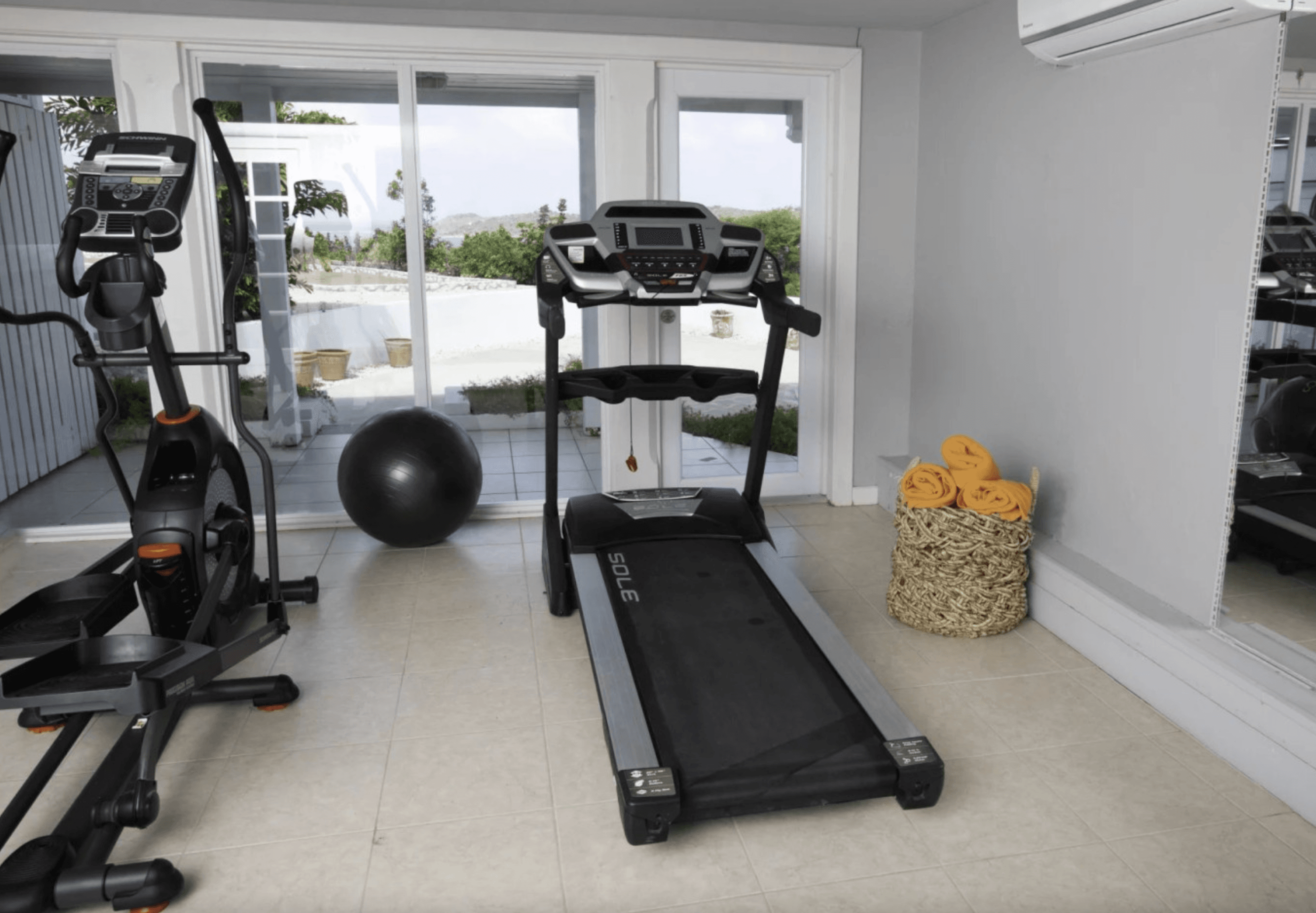 Villa with traditional elements, Nonsuch Bay 11