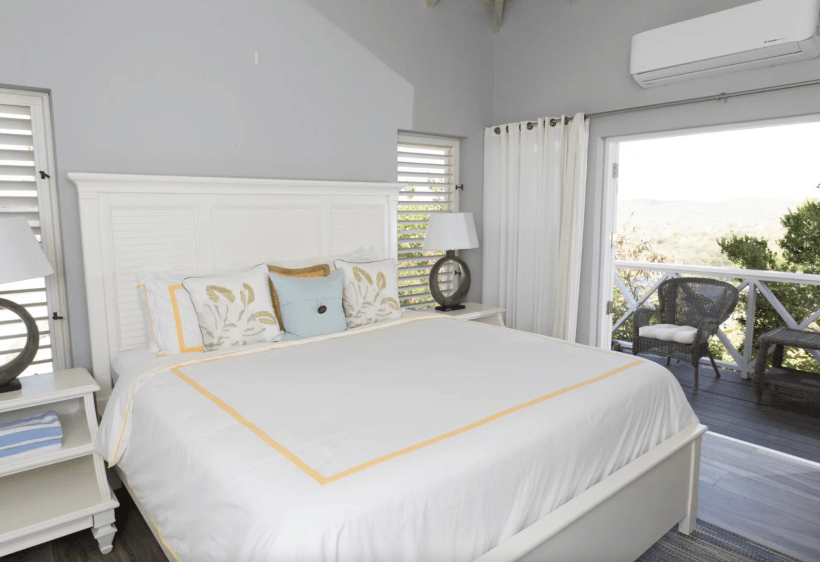 Villa with traditional elements, Nonsuch Bay 8