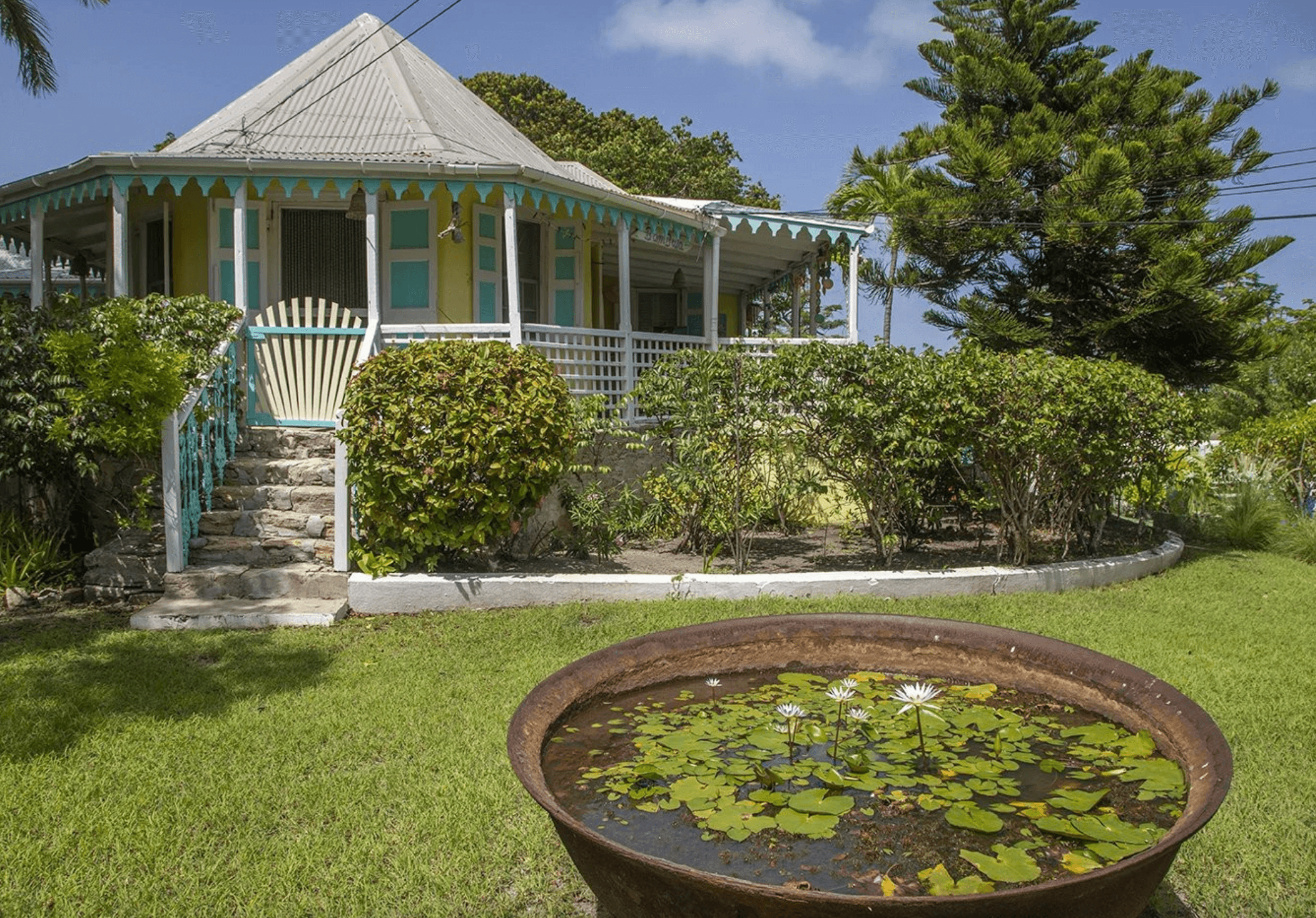 Luxury villa, Hodges Bay 1