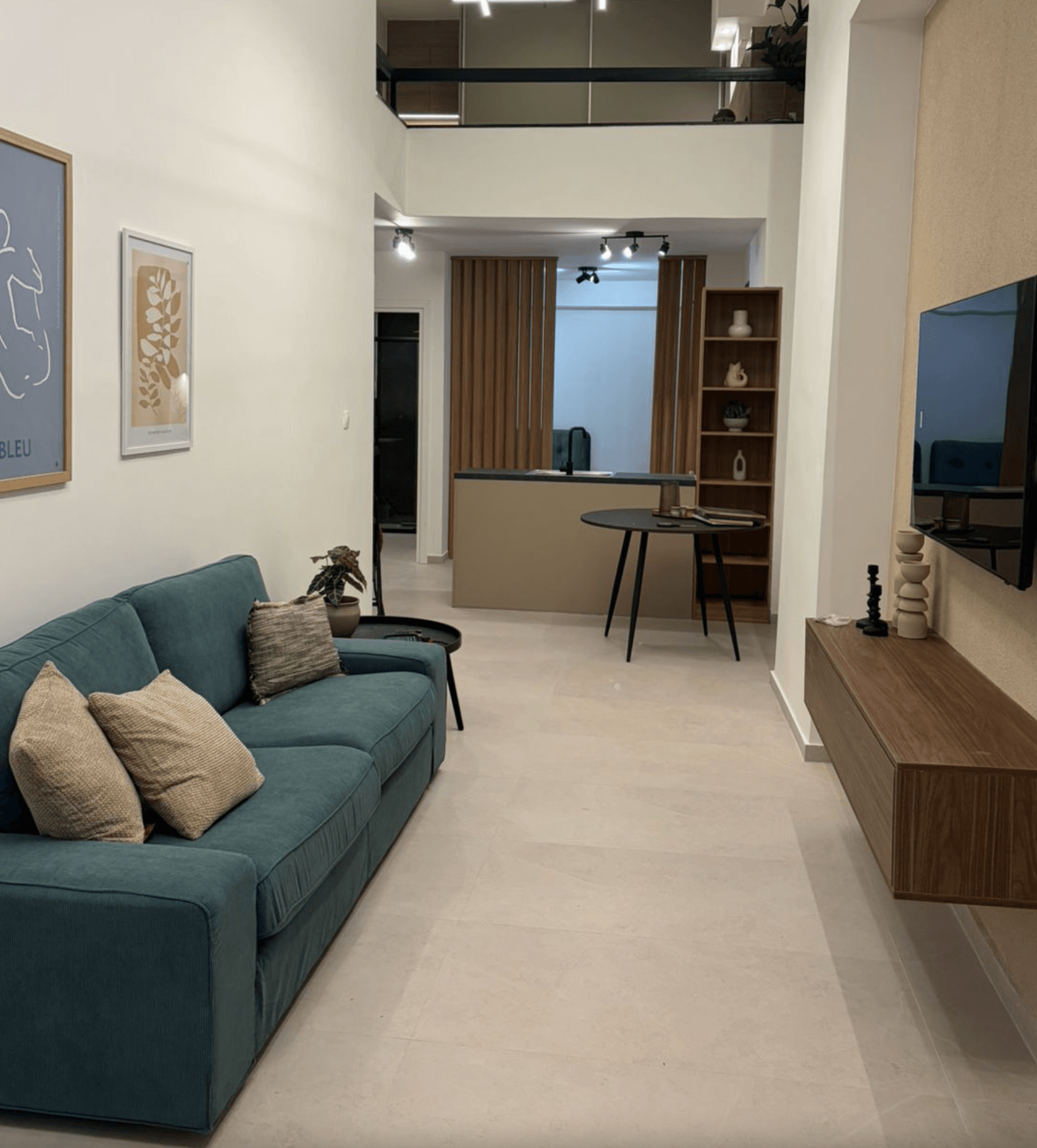 Elegant loft apartments, Piraeus 3