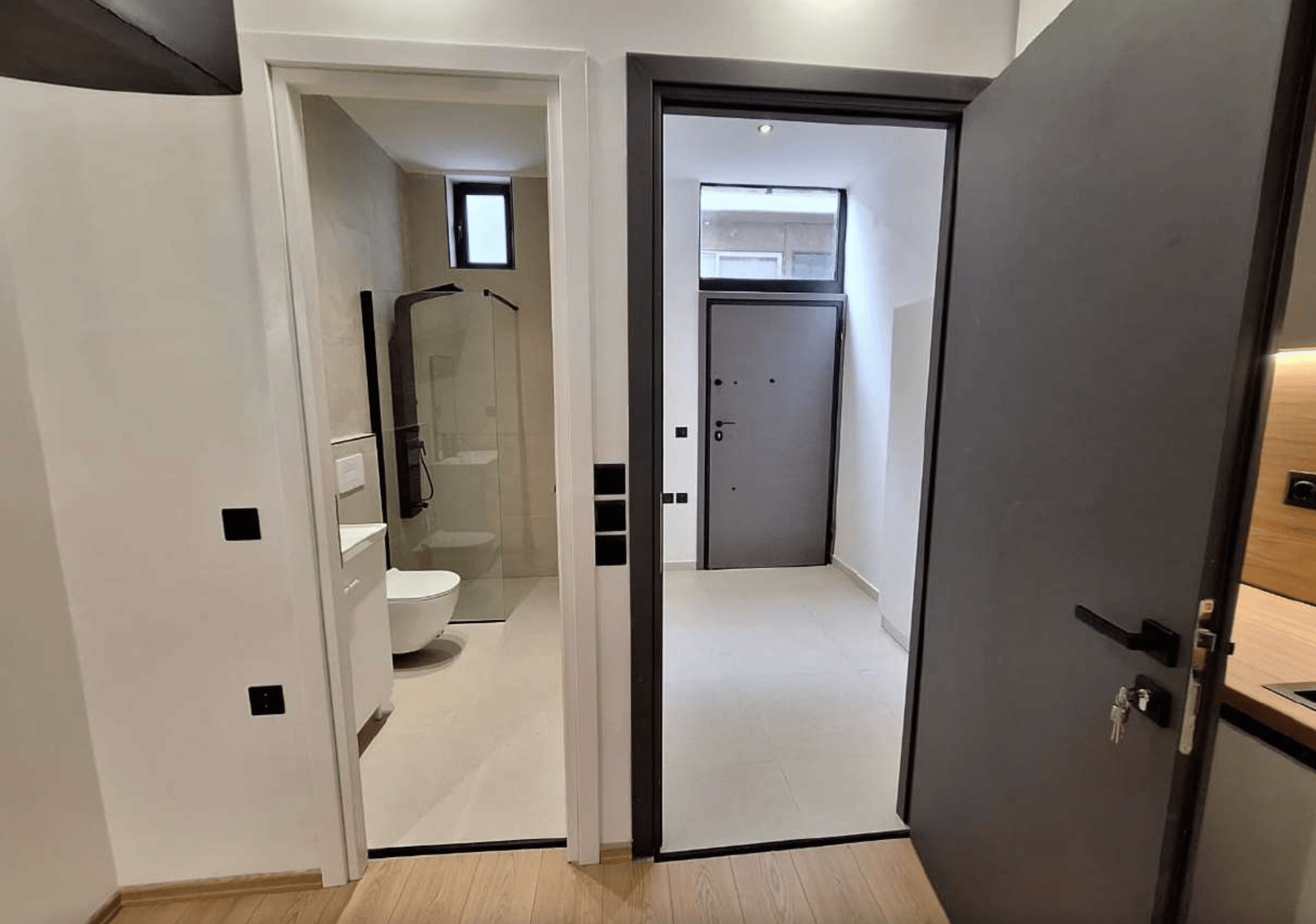 Полностью меблированные таунхаусы, Нео Космос, Афины 18