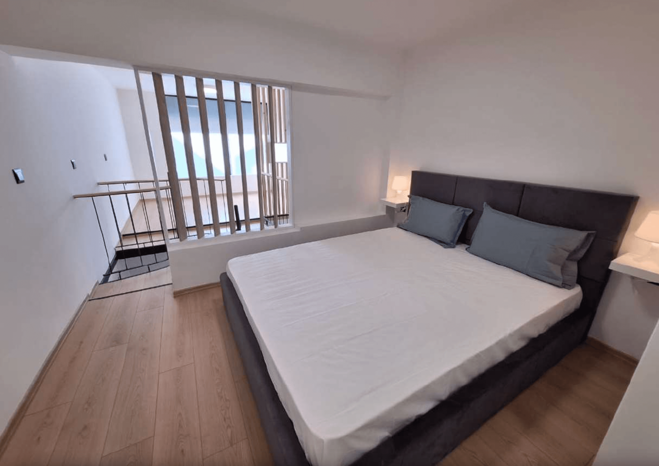 Полностью меблированные таунхаусы, Нео Космос, Афины 12