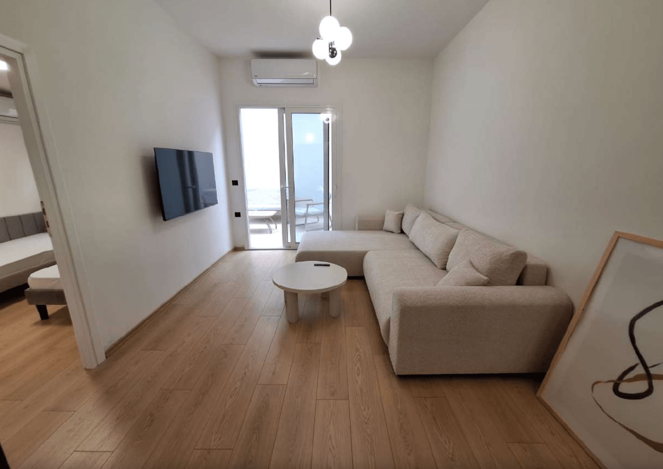 Полностью меблированные таунхаусы, Нео Космос, Афины 3