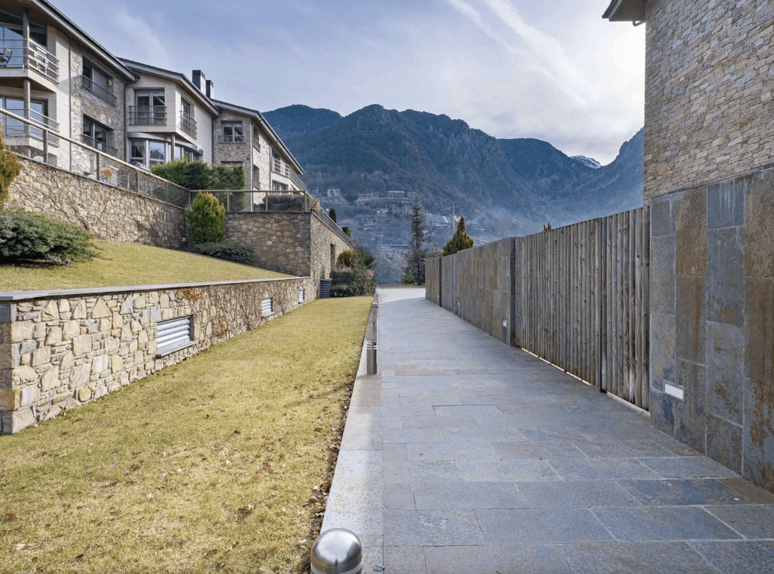 Elegant penthouse, Escaldes-Engordany 2