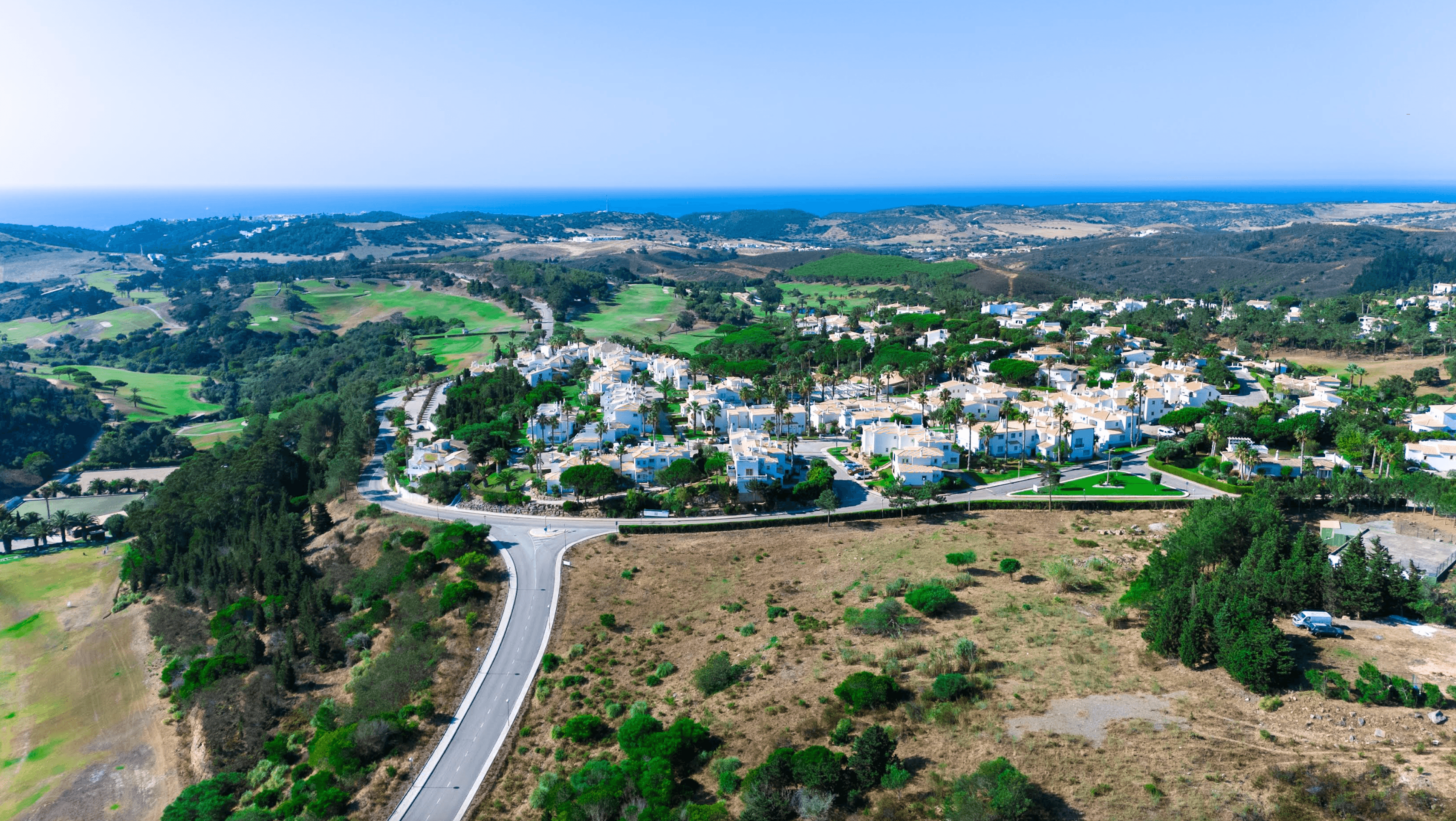Elegant and stylish villas with private pools, Luz, Algarve 14