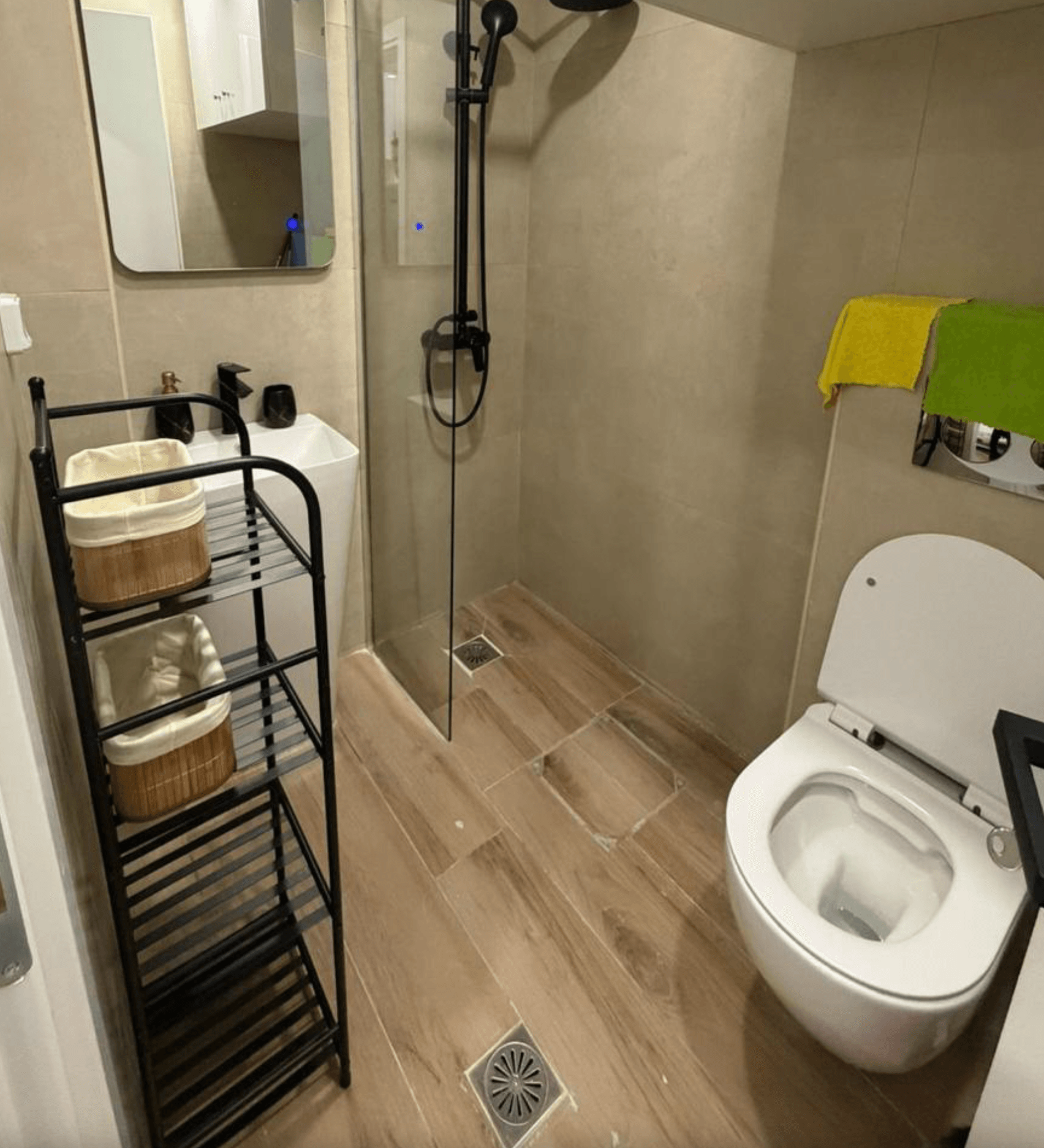 Comfortable apartments, Ampelokipoi, Athens 6