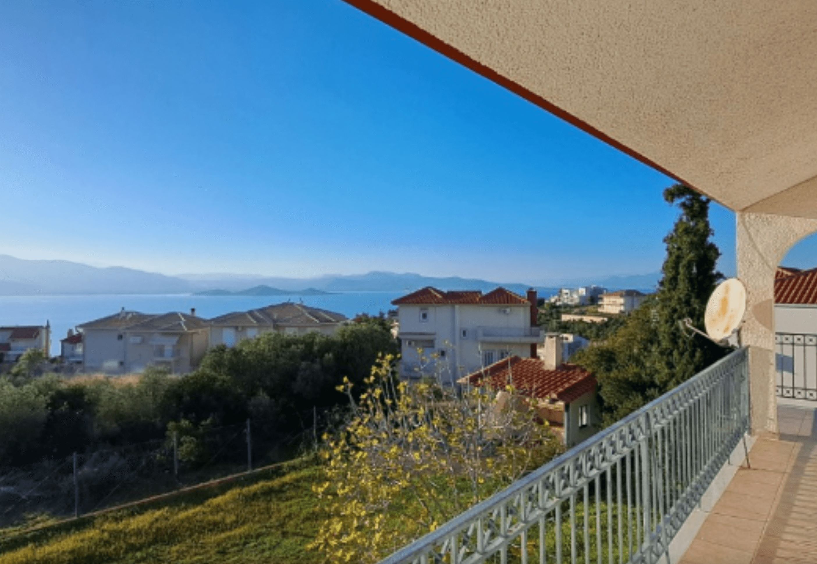 House in classical style, Theologos 7