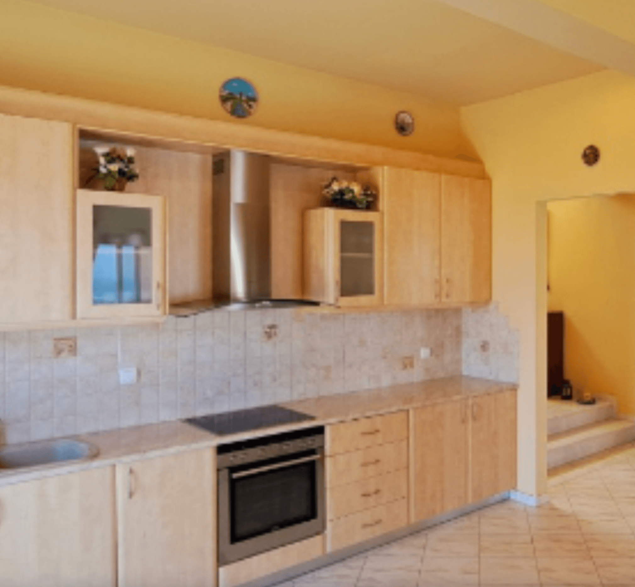 House with traditional elements, Theologos 4