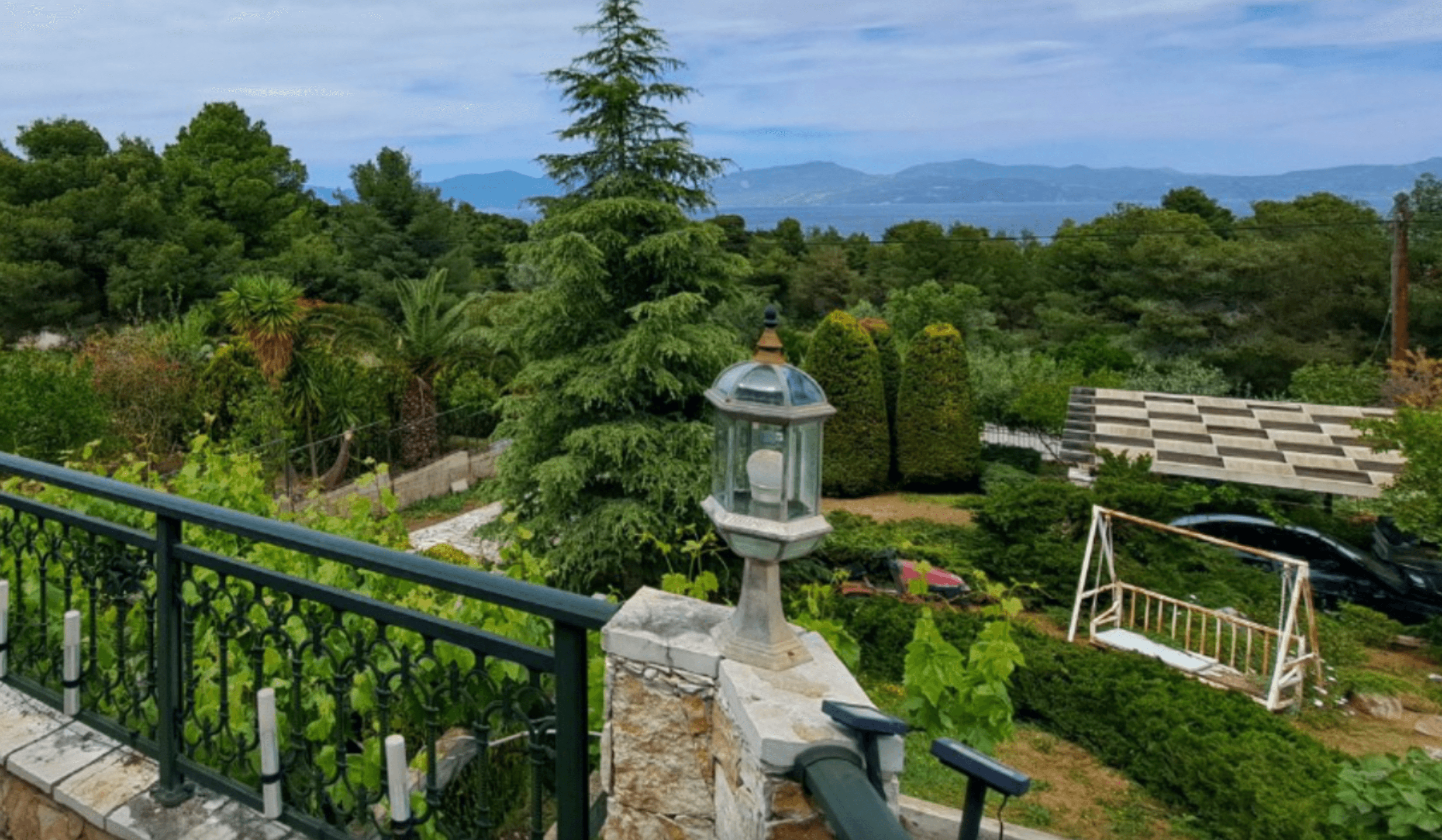 Elegant house, Theologos 3