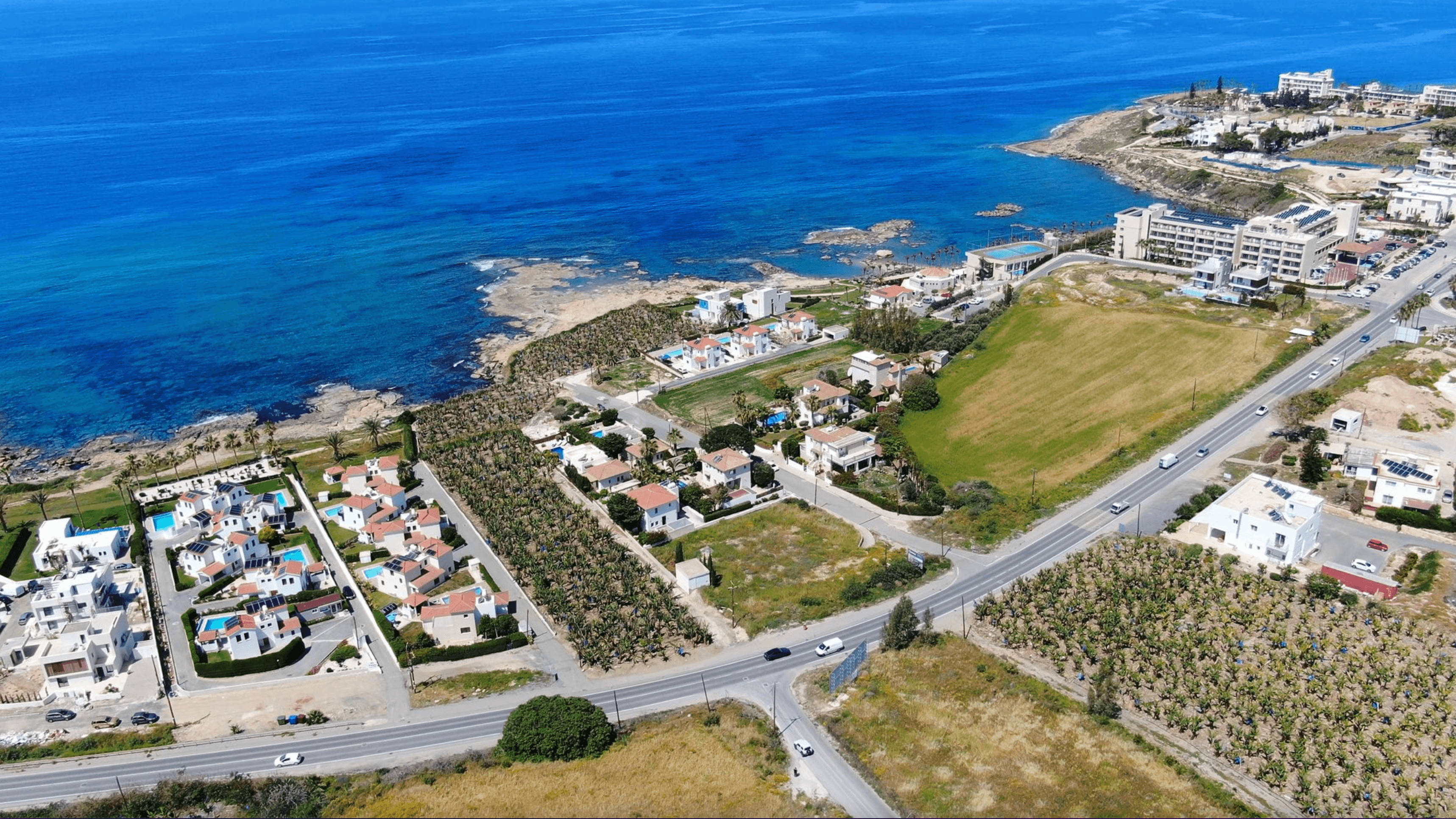 Stylish villas with swimming pool, Chloraka, Paphos 7
