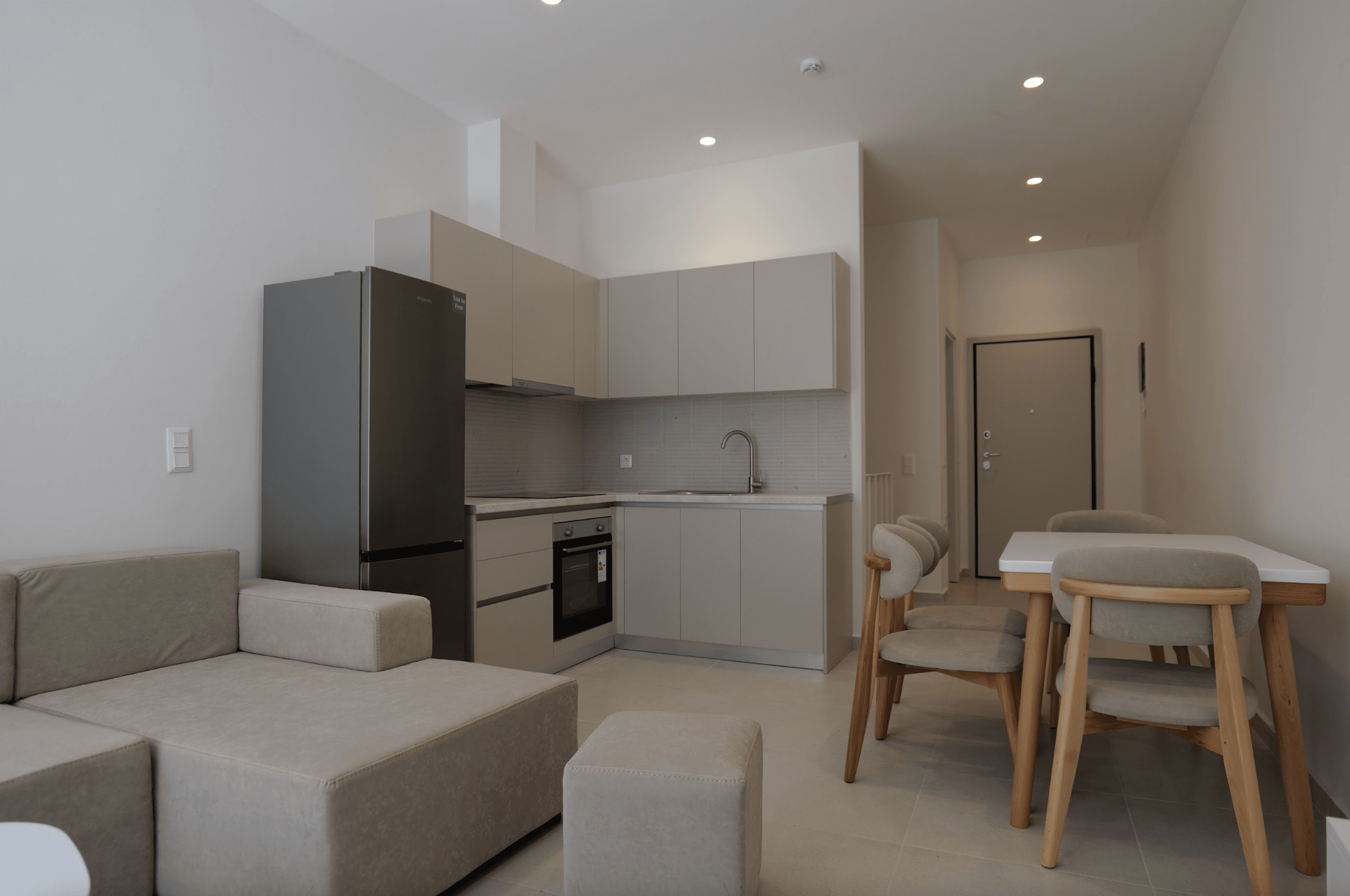 Apartments in modern style, Peristeri, Athens 4