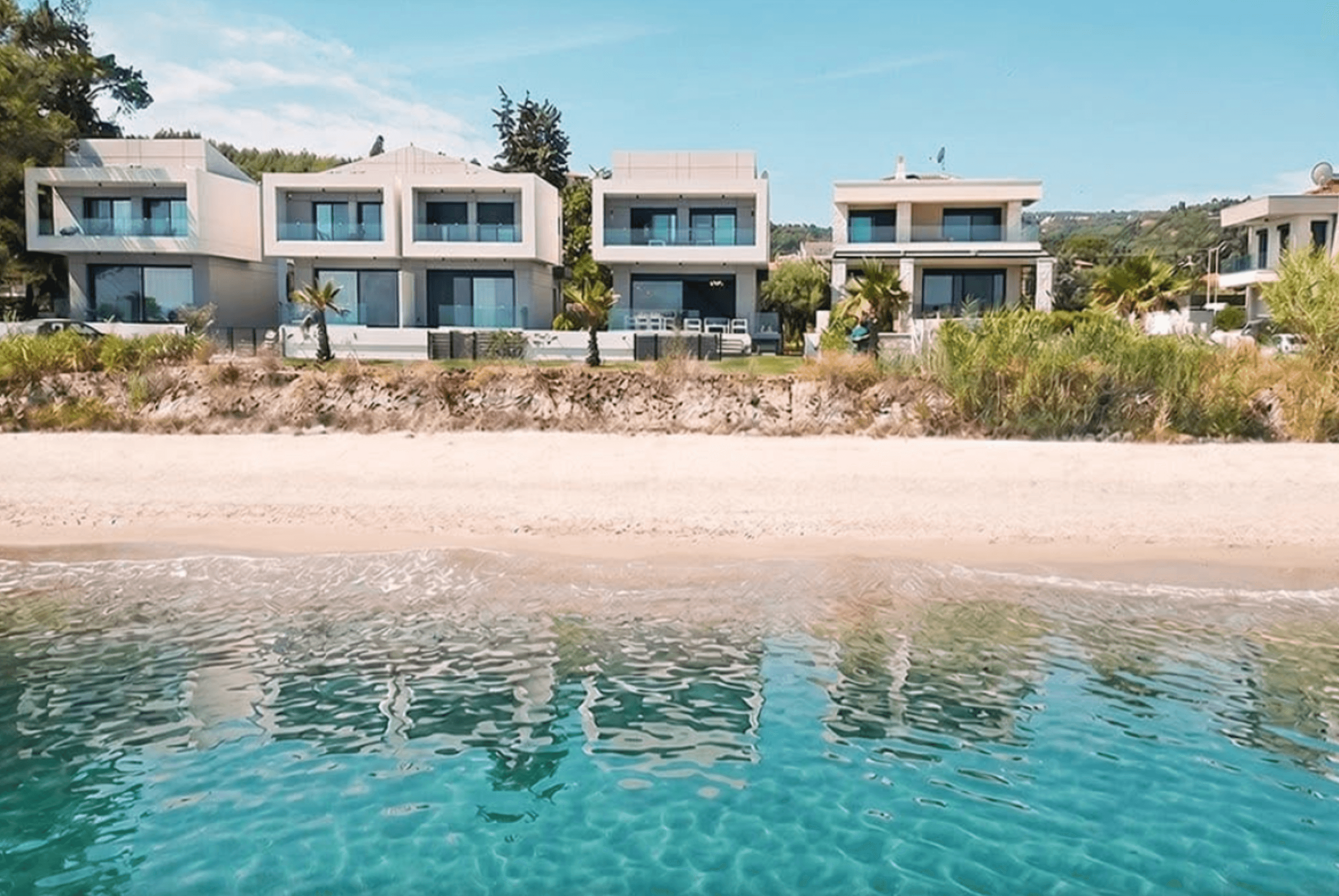 Modern villa, Polichrono 5
