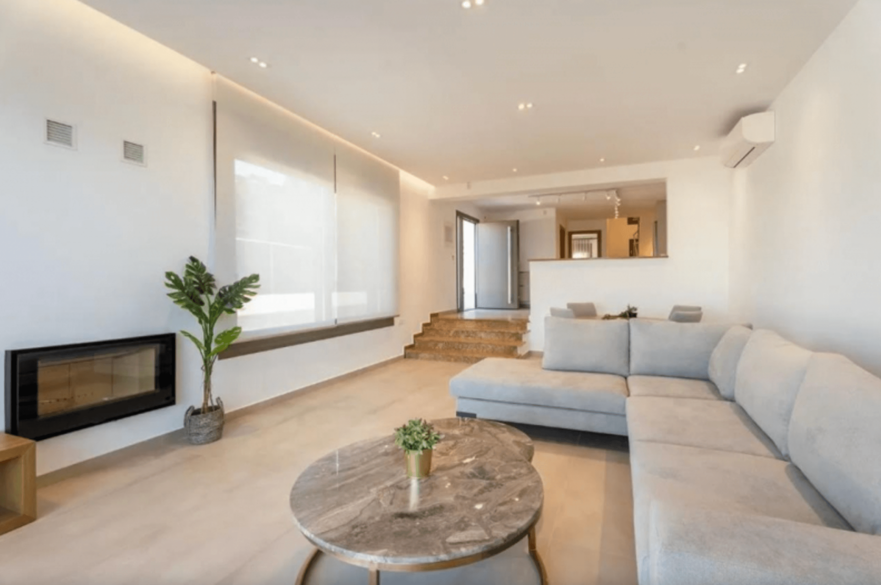 Luxury villa, Poseidi 7