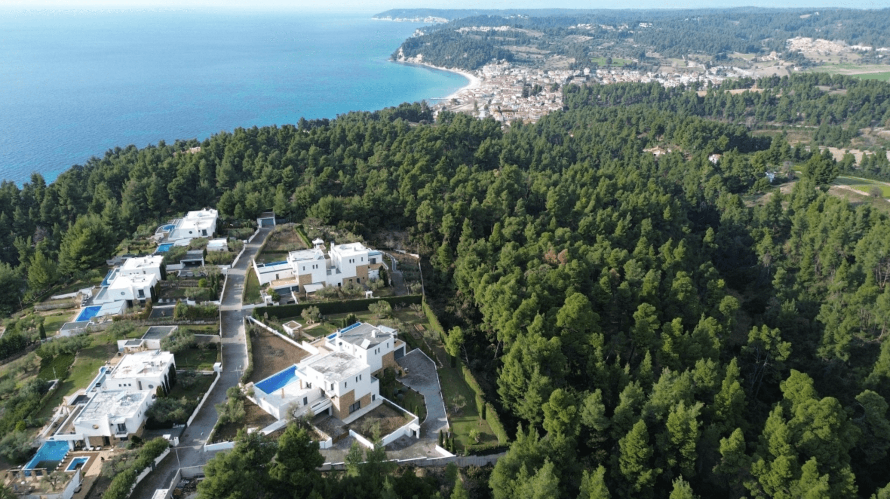 Villa with modern elements, Siviri 15