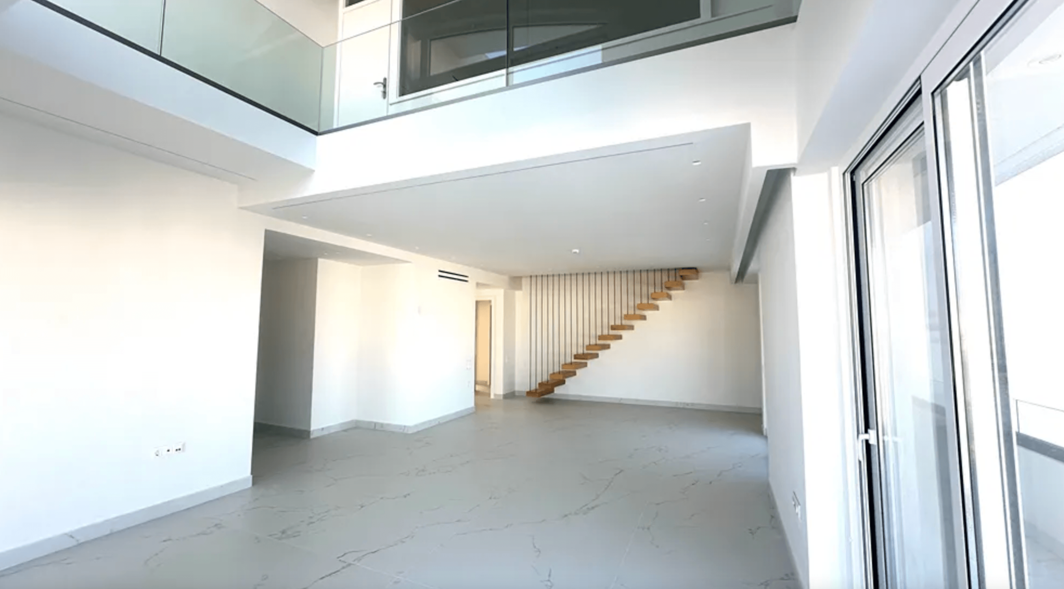 Elegant maisonettes, Palio Faliro, Athens 18
