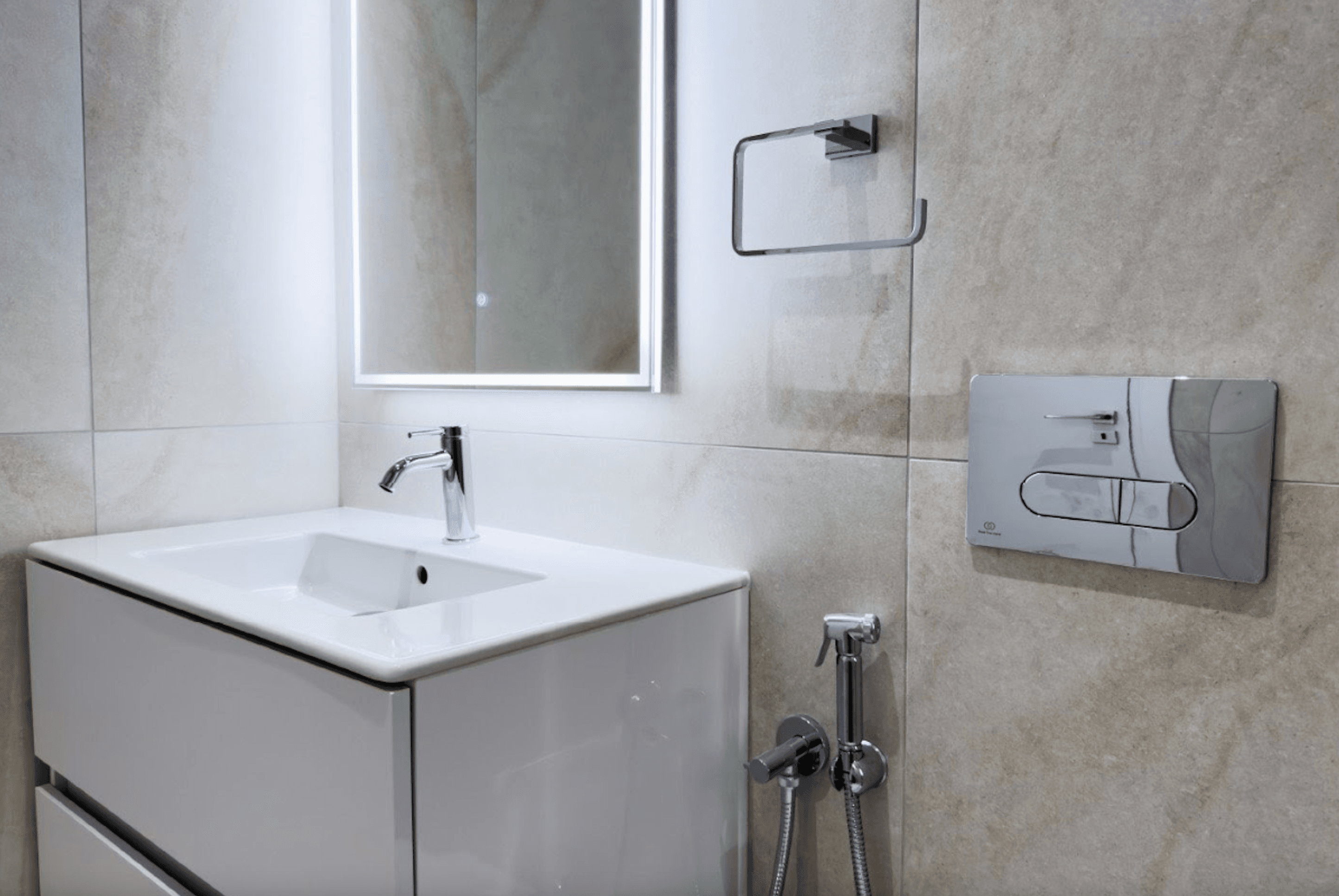 Modern apartments and villas near sea nearby Limassol 6