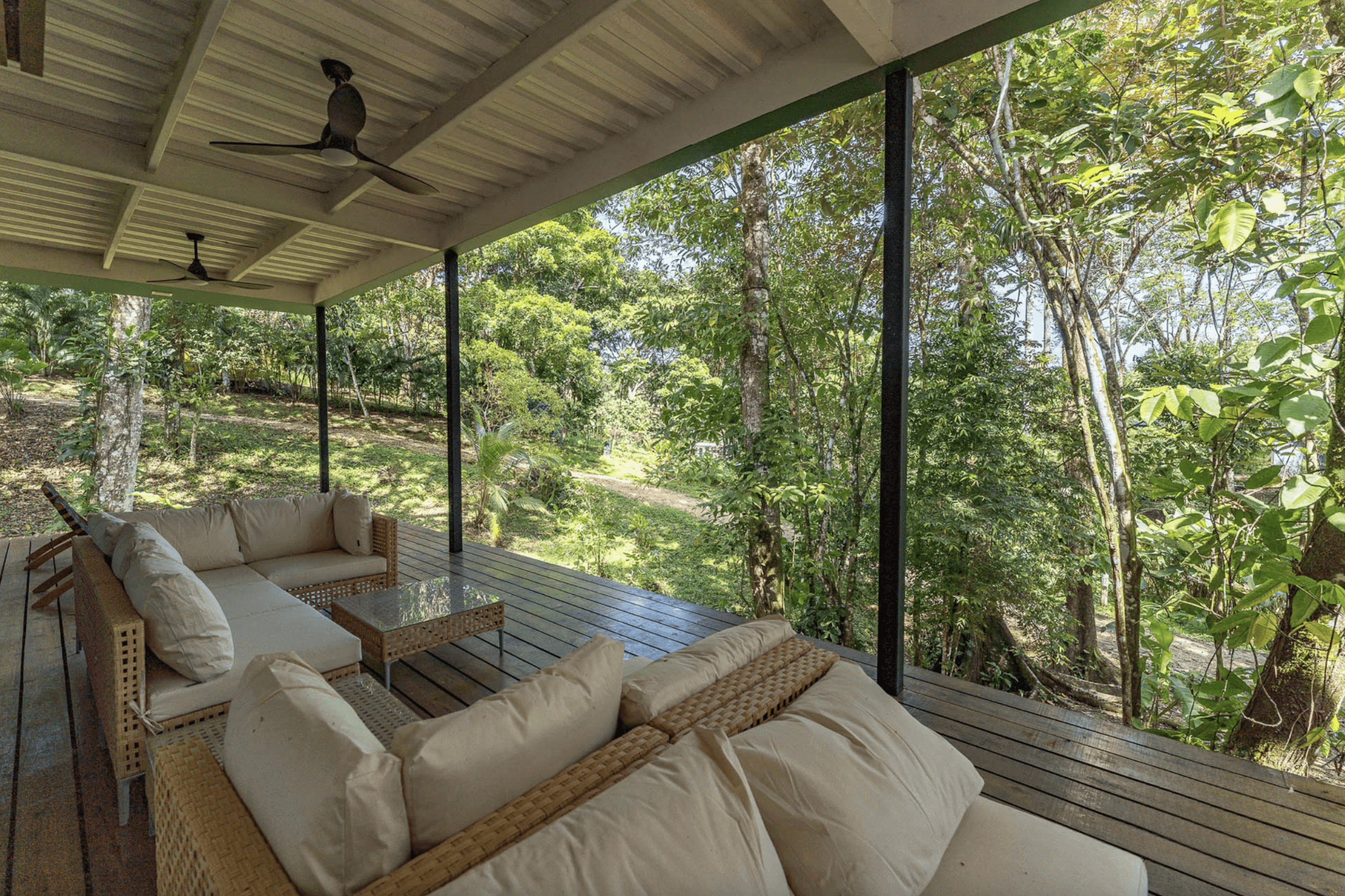 House with pool, Bocas del Toro 1