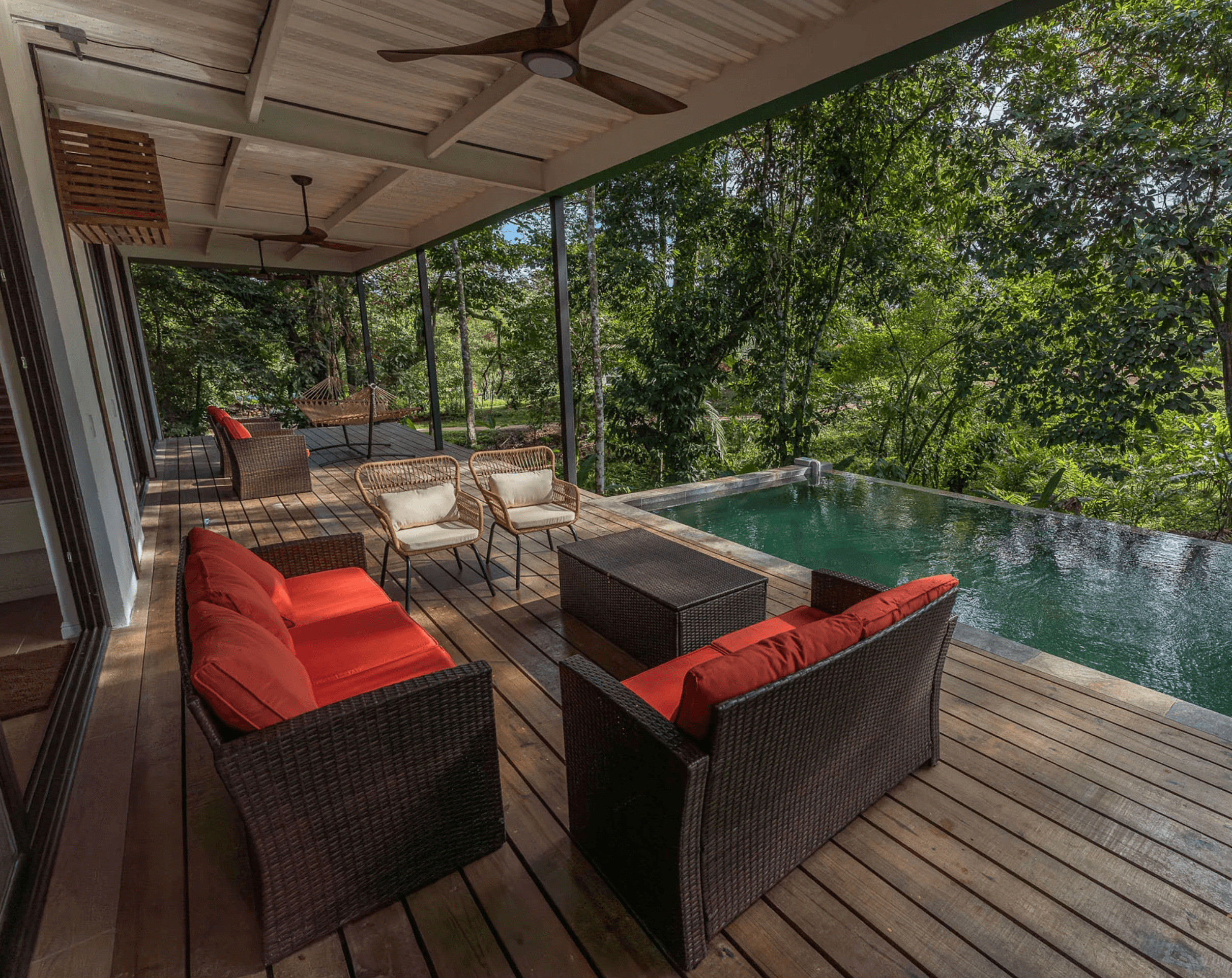 House with pool, Bocas del Toro 4