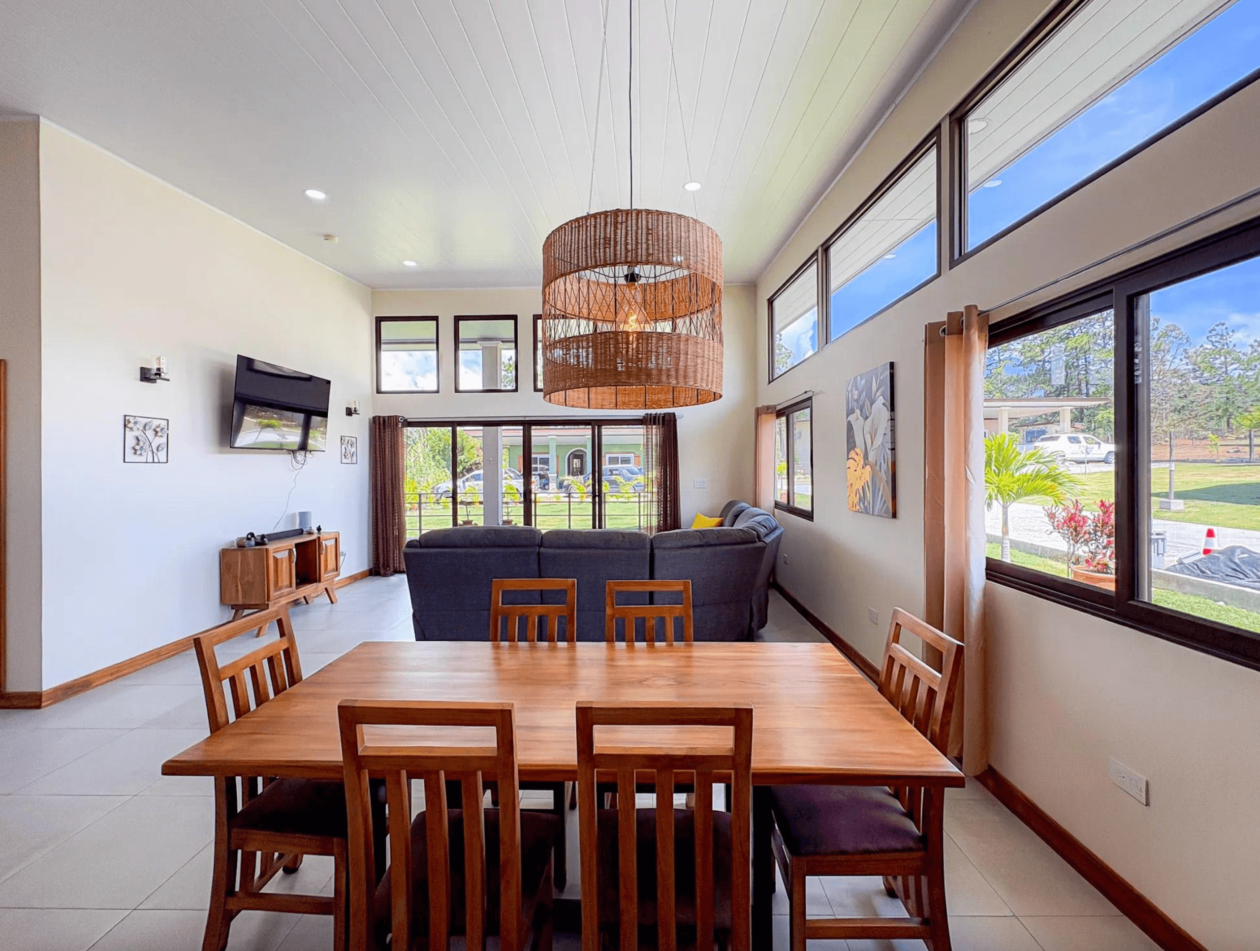 Home in modern style, Alto Boquete 10