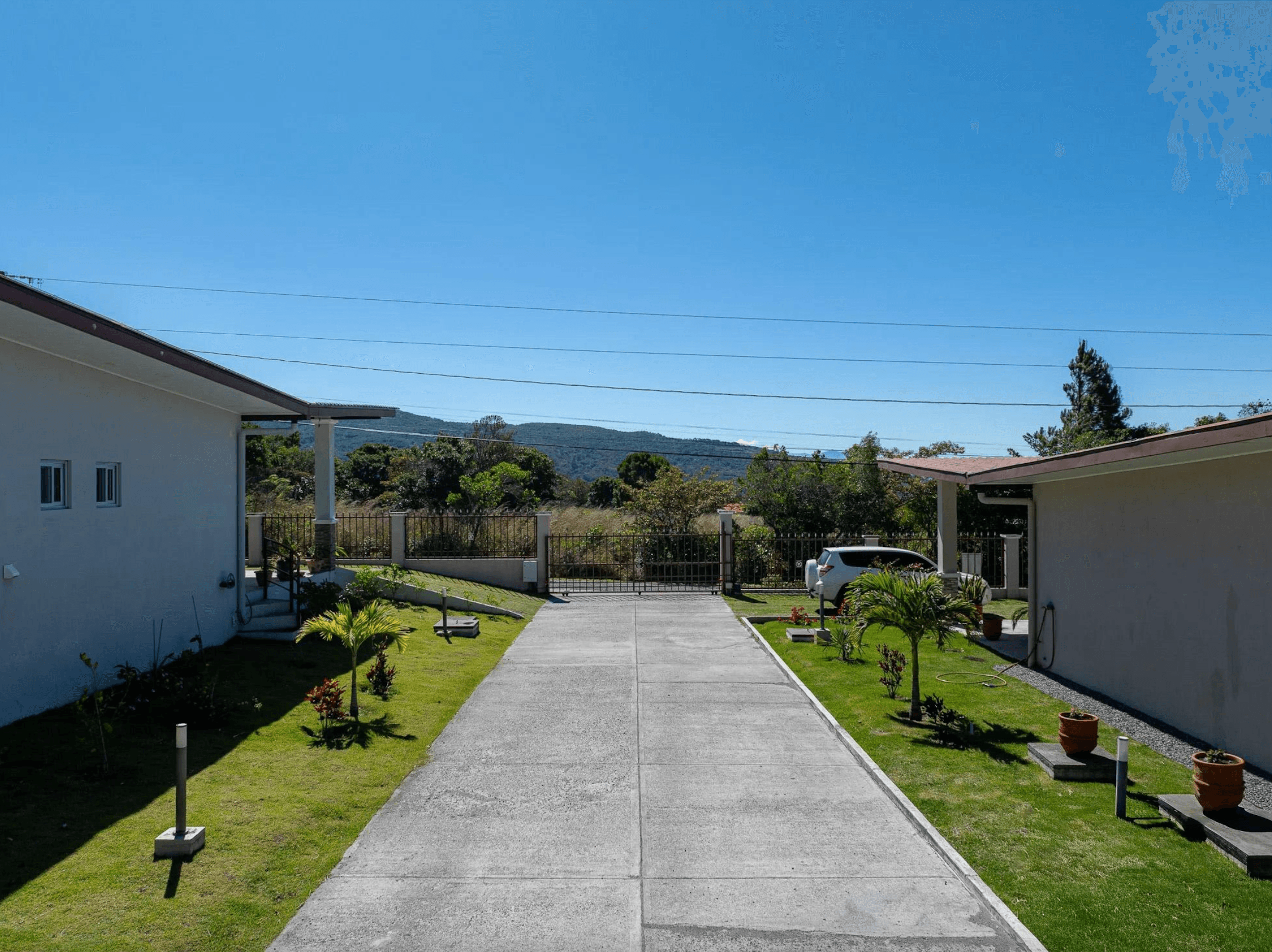 Home in modern style, Alto Boquete 15
