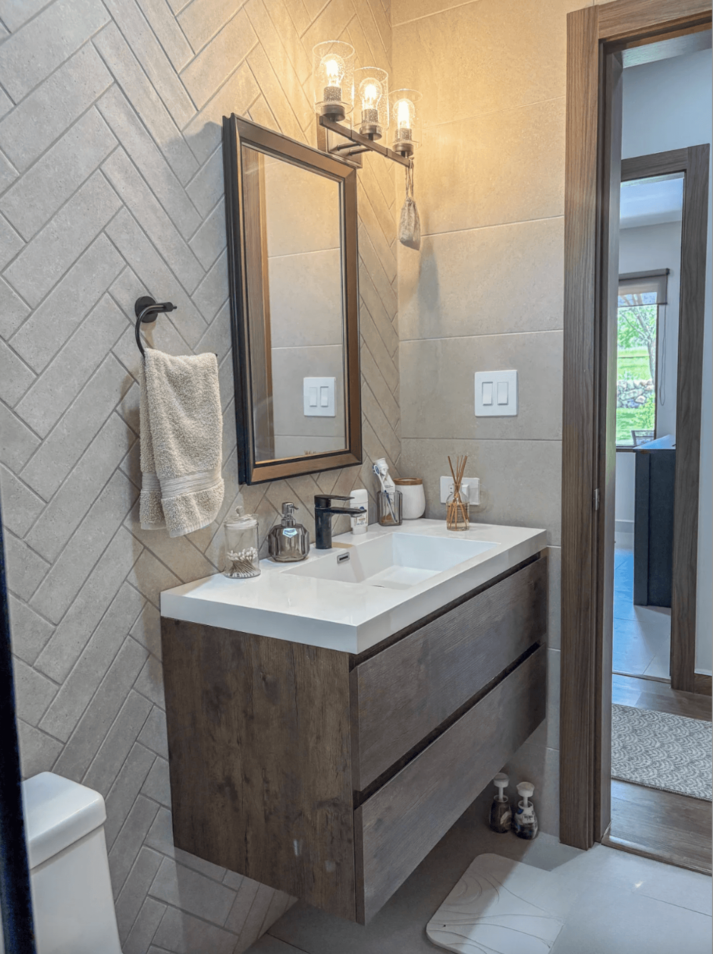 Home with mountain views, Boquete Canyon Village 9
