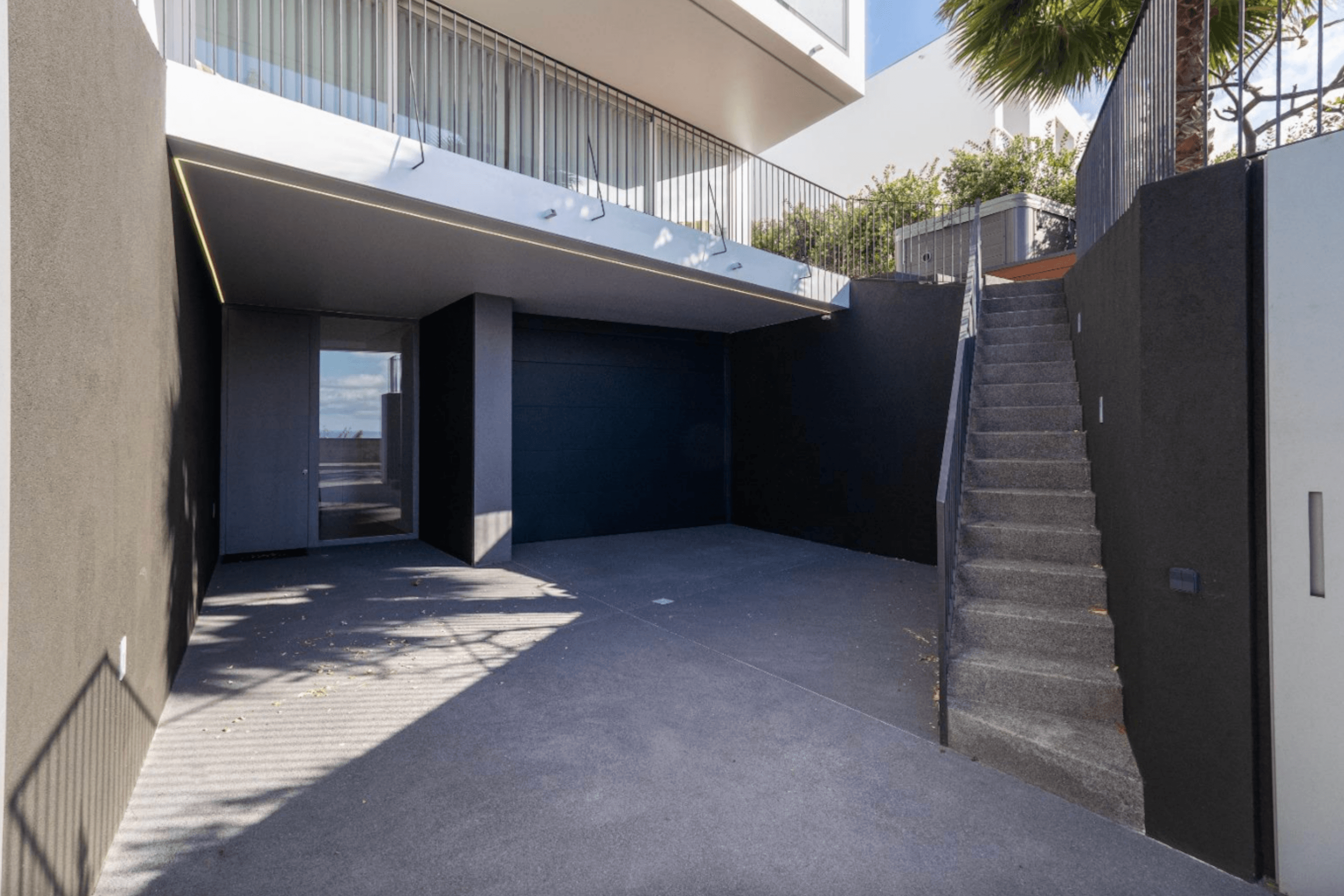 House with Ocean View, Funshal 16