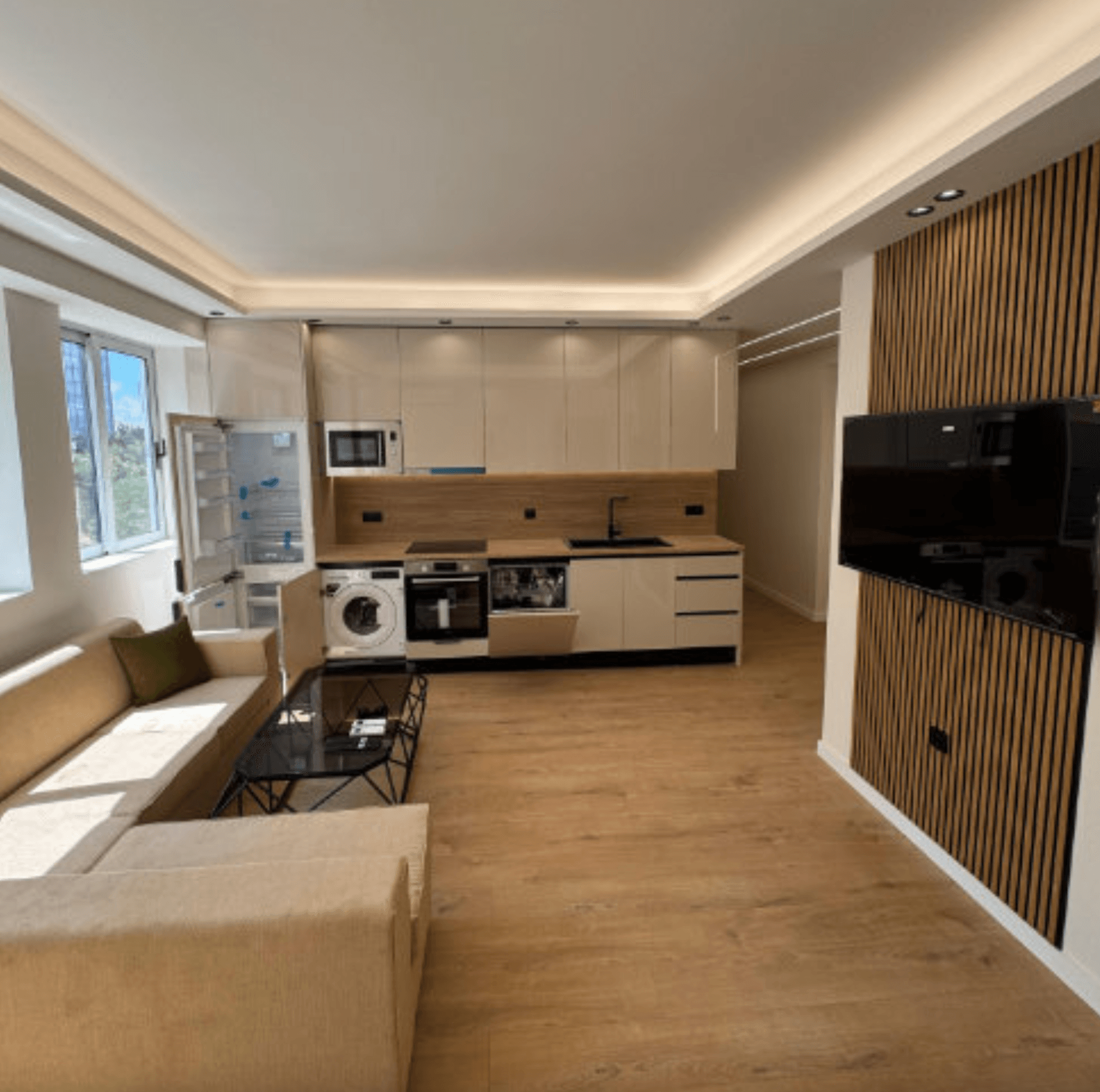 Stylish apartments not far from the sea, Piraeus 1
