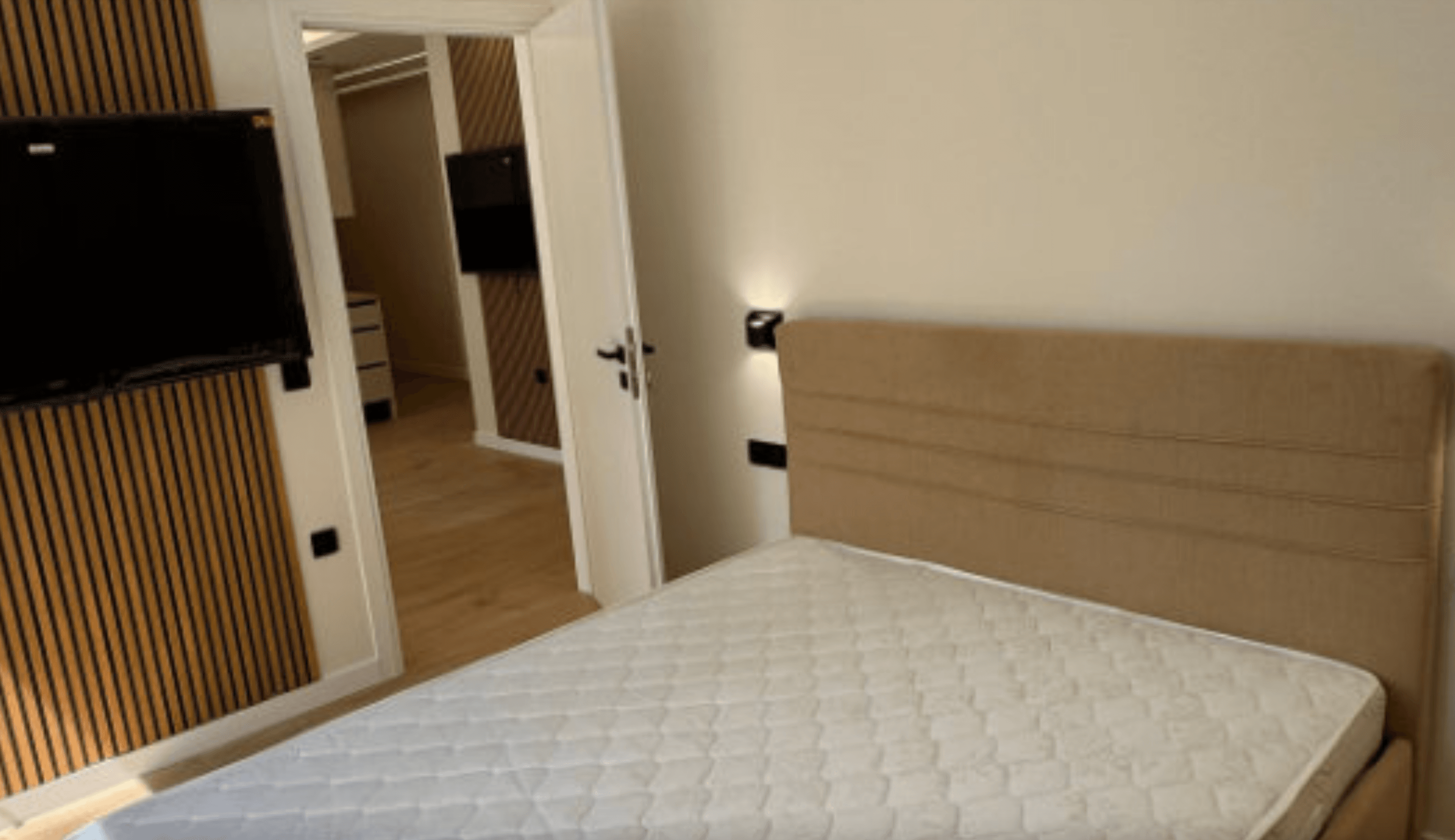 Stylish apartments not far from the sea, Piraeus 3