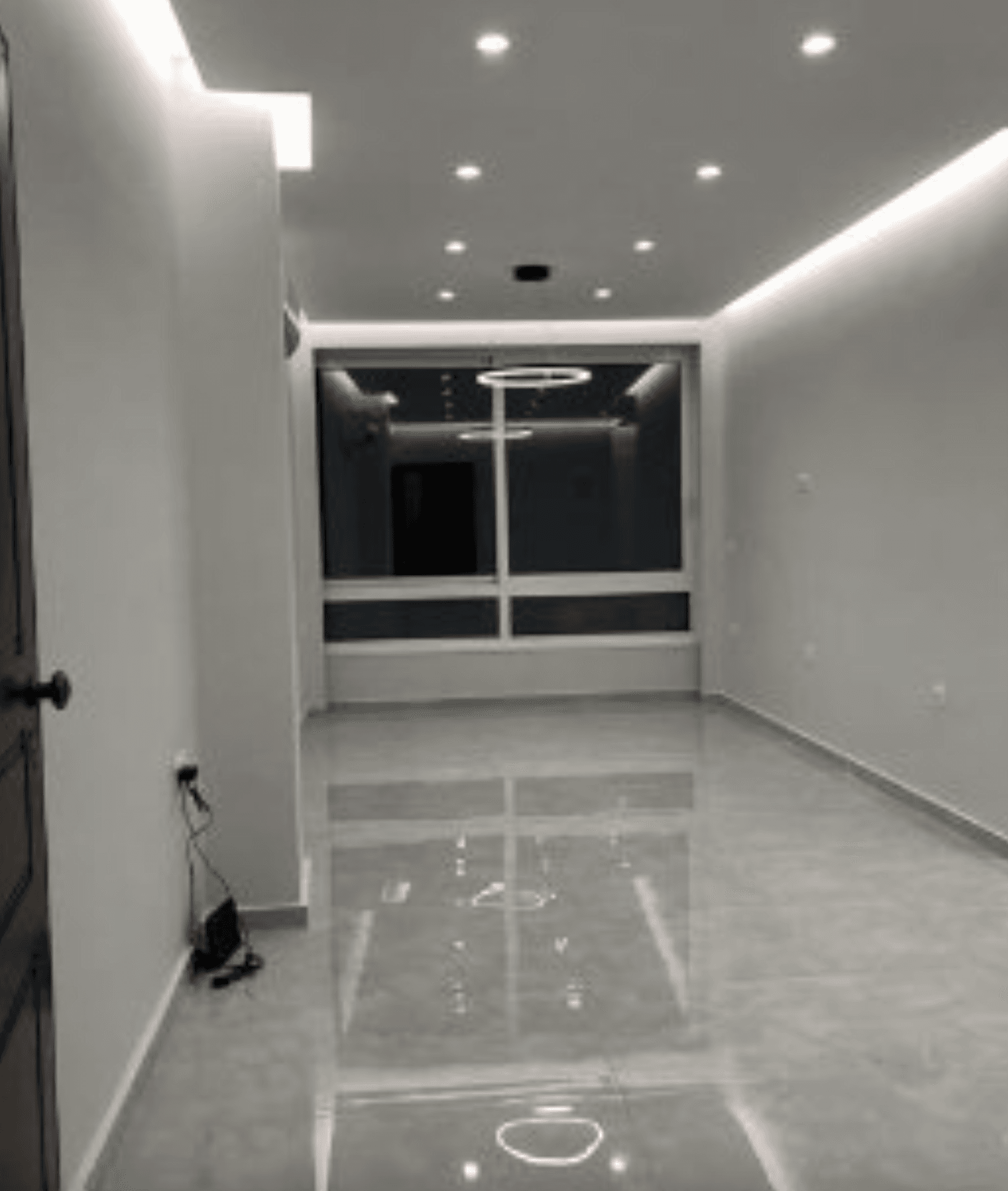 Apartments with modern elements, Piraeus 3