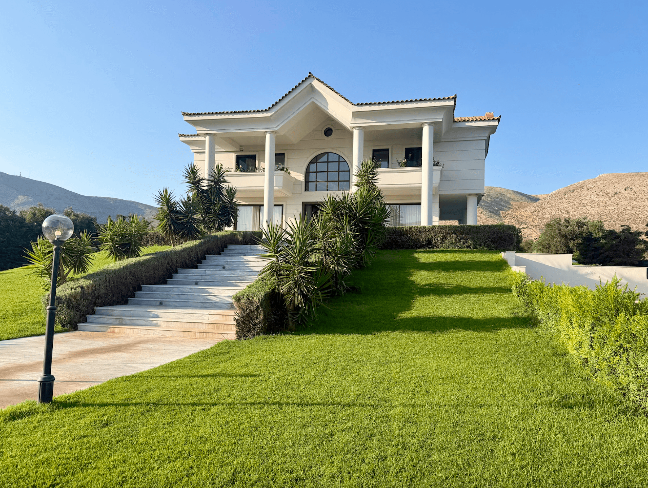 Stylish villa, Lagonisi, Athens 1