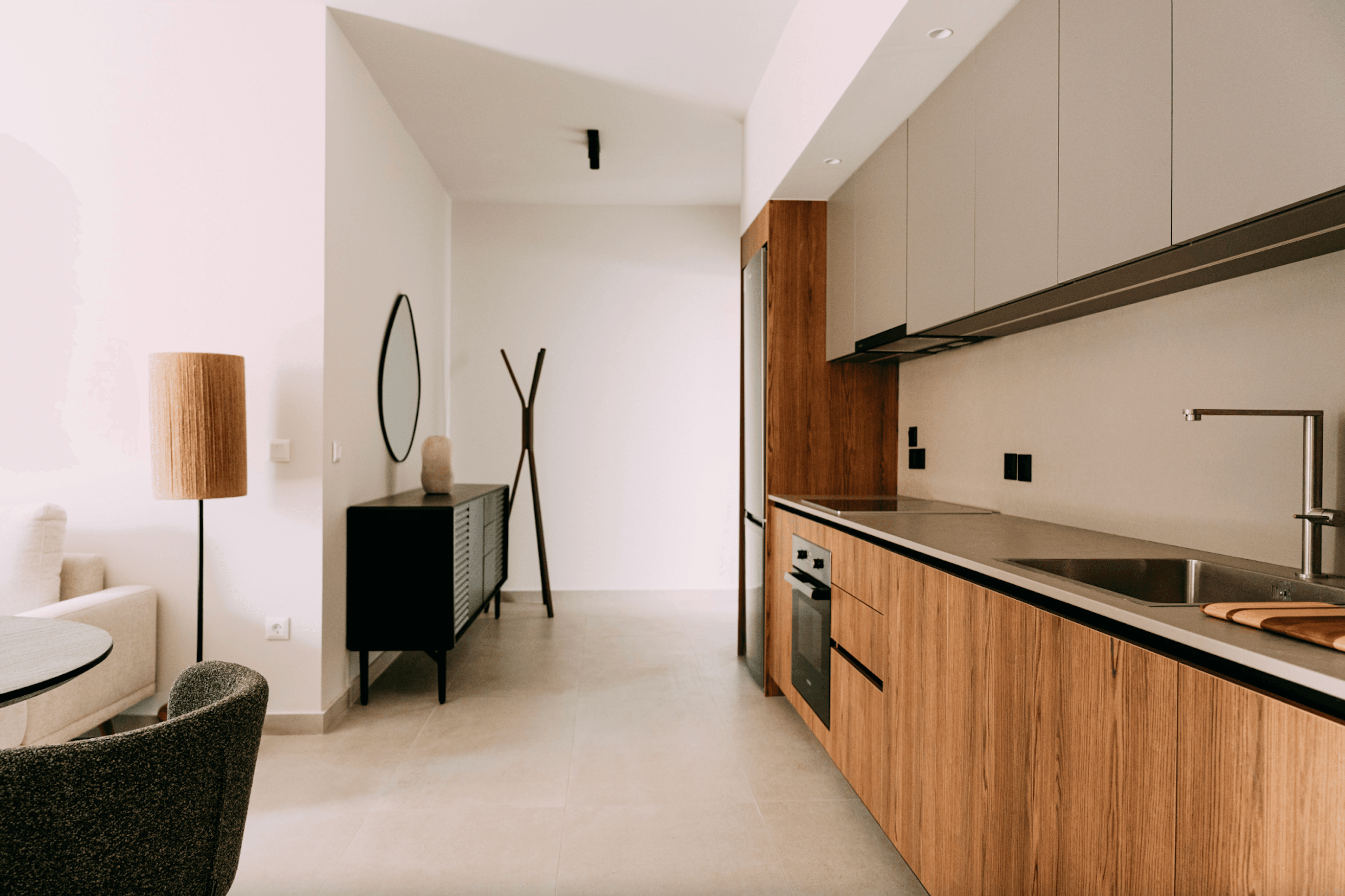 Cosy apartments with guaranteed income, Thessaloniki 9